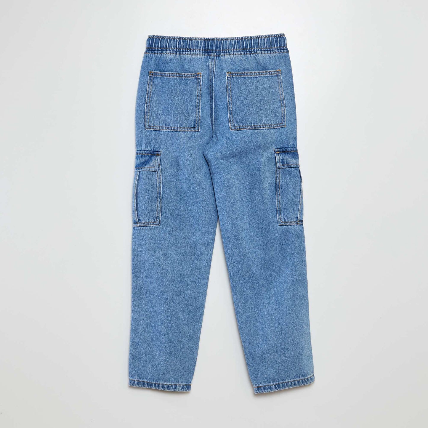 Pantalón jean con bolsillos AZUL