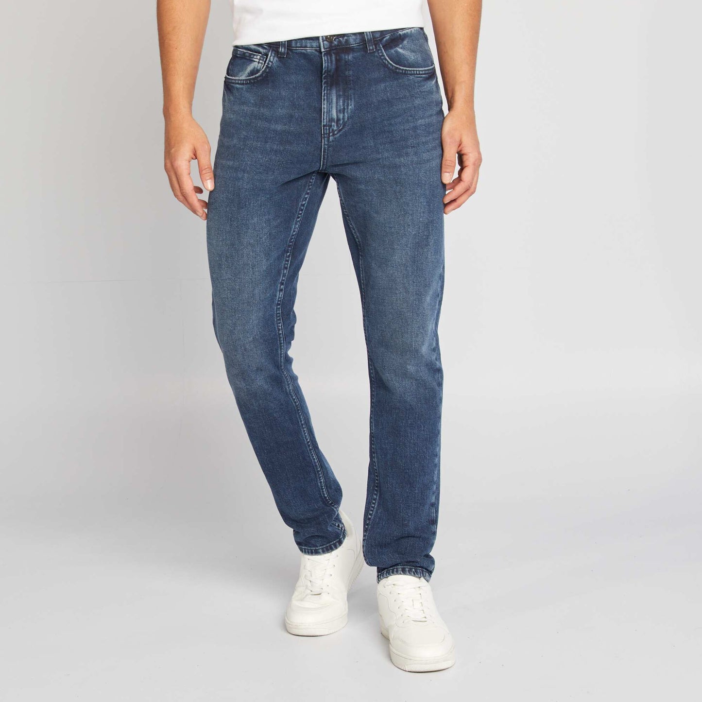 Jean de corte ajustado/slim fit AZUL