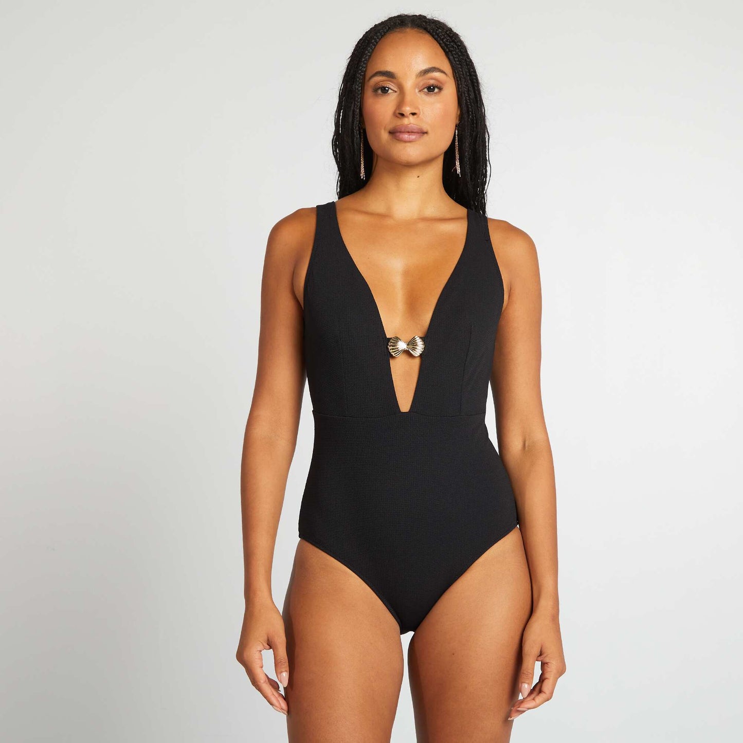 Bañador con detalle de concha NEGRO