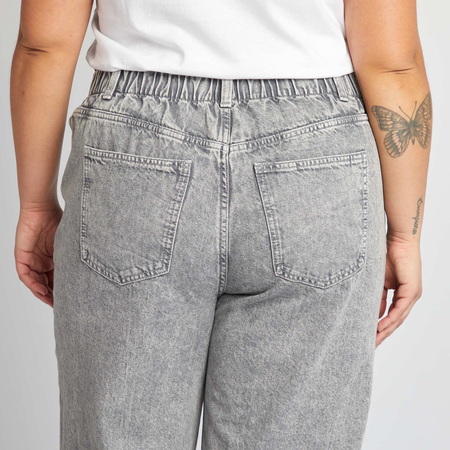 Jean con cintura elástica GRIS