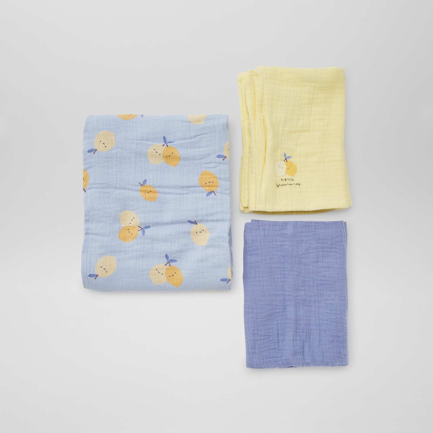 Pack de 3 muselinas - 2 de 60 x 60 y 1 de 100 x 120 cm AZUL