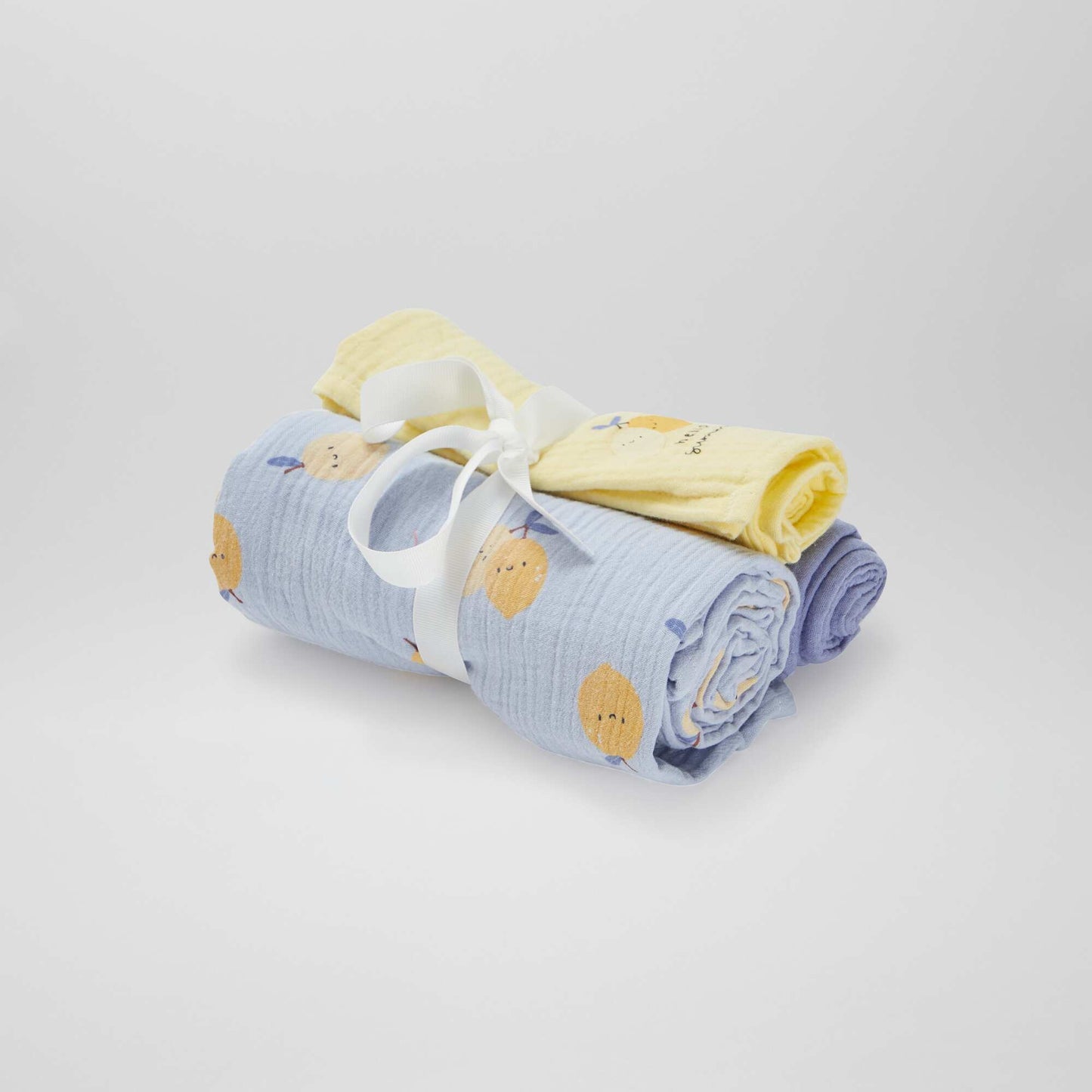 Pack de 3 muselinas - 2 de 60 x 60 y 1 de 100 x 120 cm AZUL