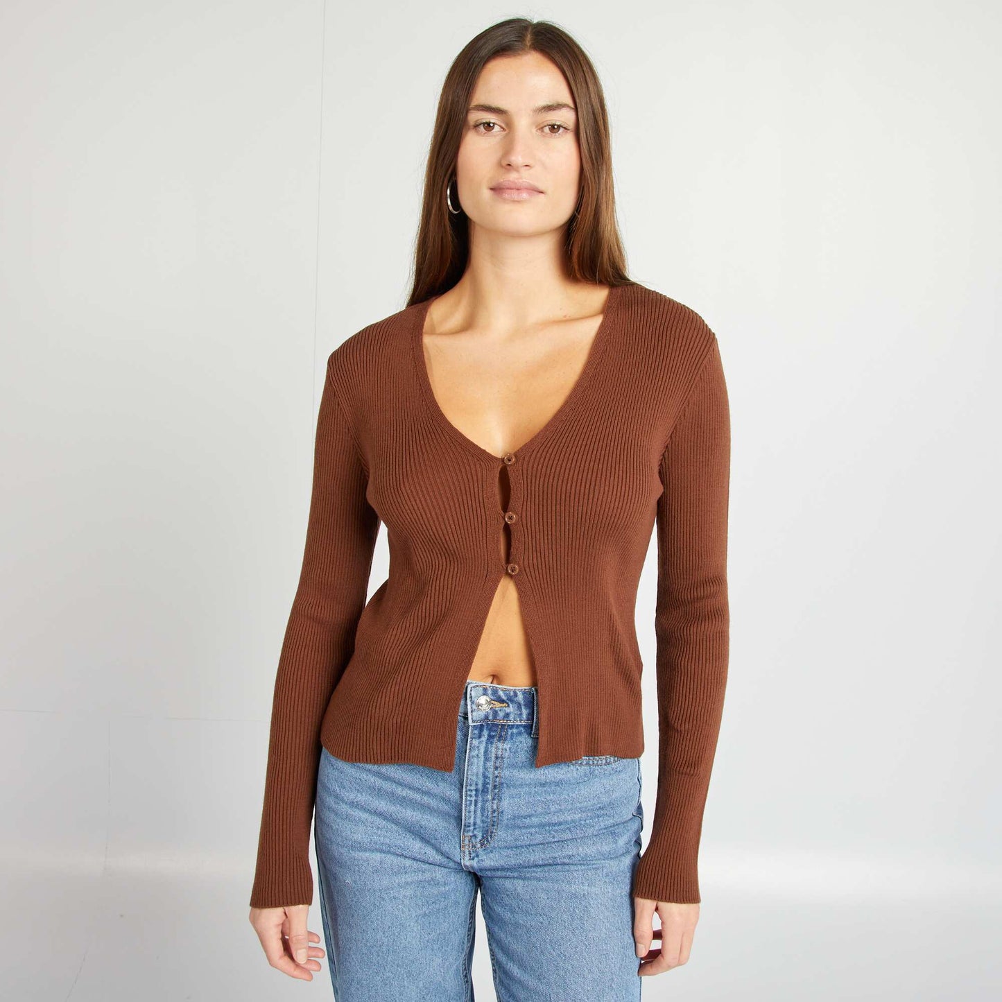 Chaqueta cropped de punto de canalé MARRON