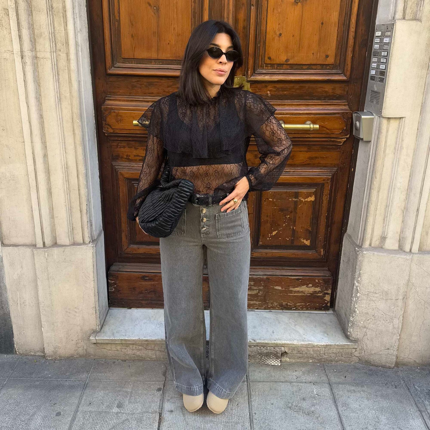 Blusa de encaje con volantes NEGRO