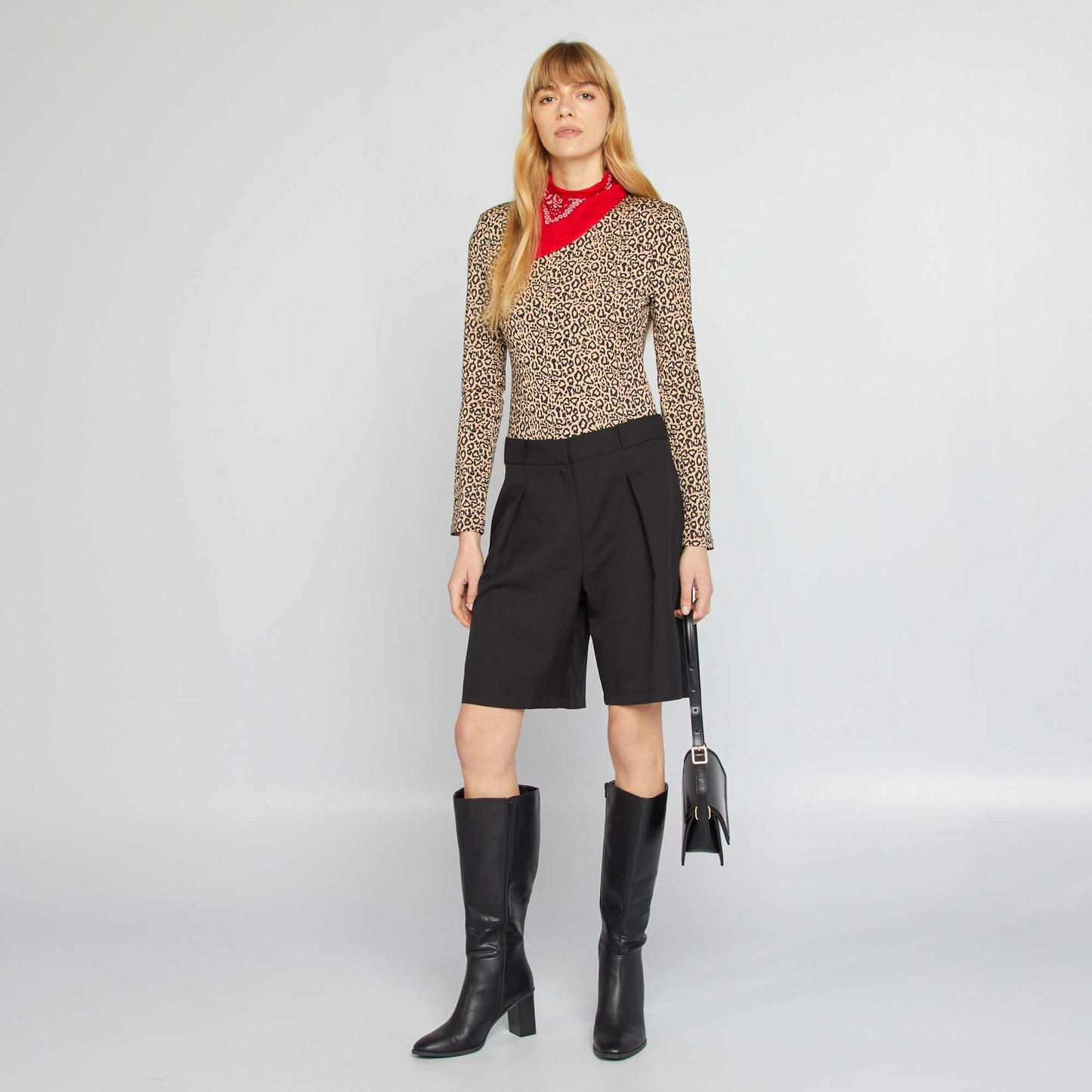 Body de manga larga con motivo de leopardo BEIGE
