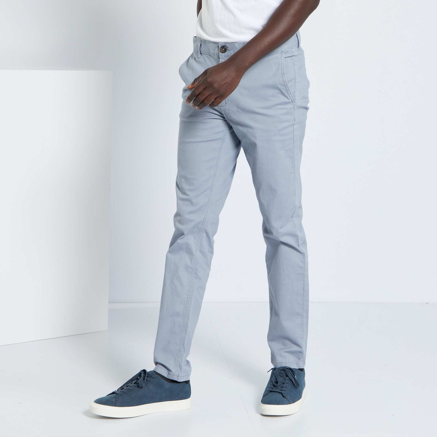 Pantalón chino slim AZUL
