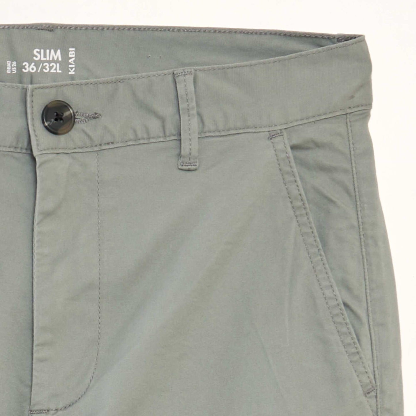 Pantalón chino slim VERDE