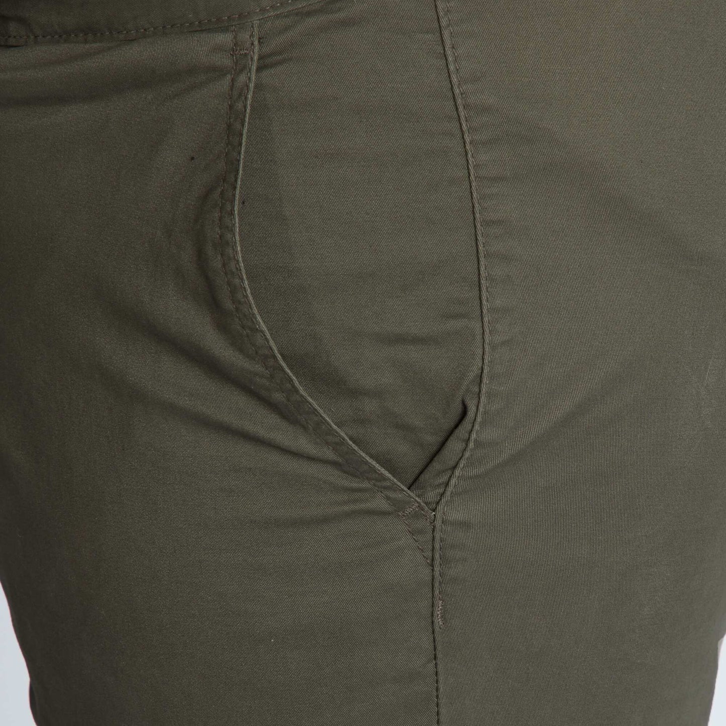 Chino slim - L32 KAKI