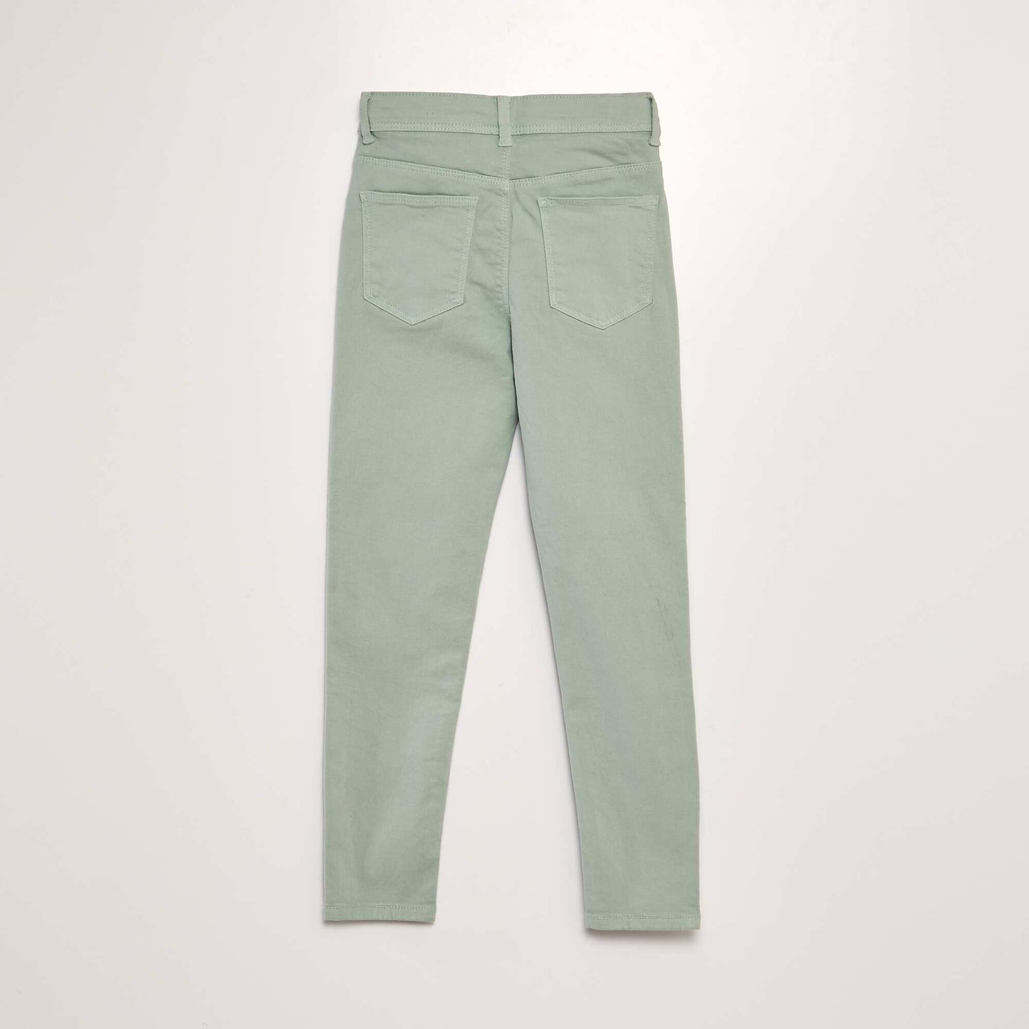 jeans pitillo de 5 bolsillos VERDE