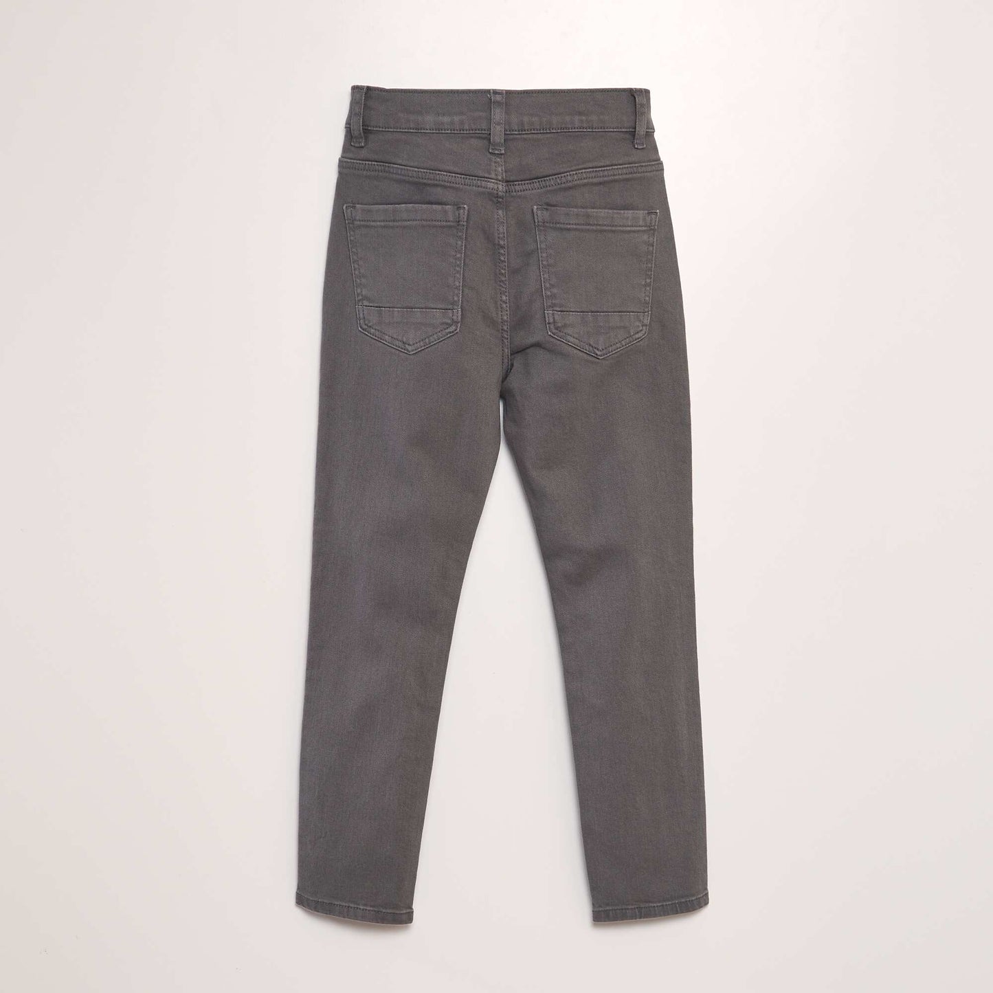 Jean slim con 5 bolsillos GRIS
