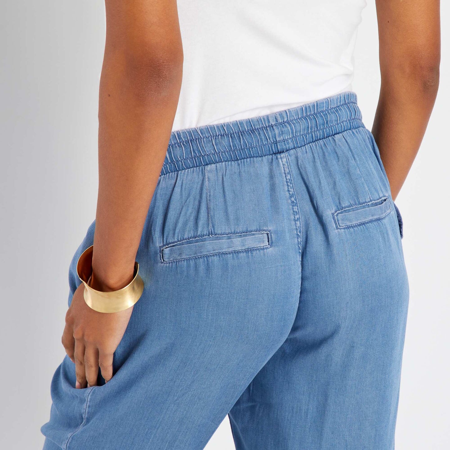 Pantalon maternidad vaporoso y ligero AZUL