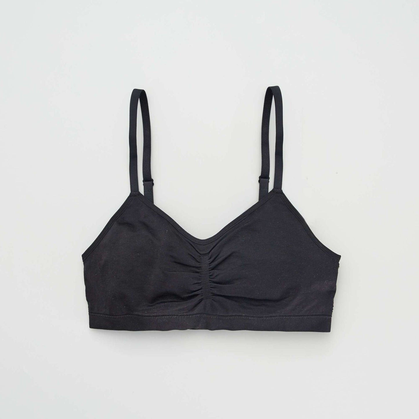 Top sin aros negro