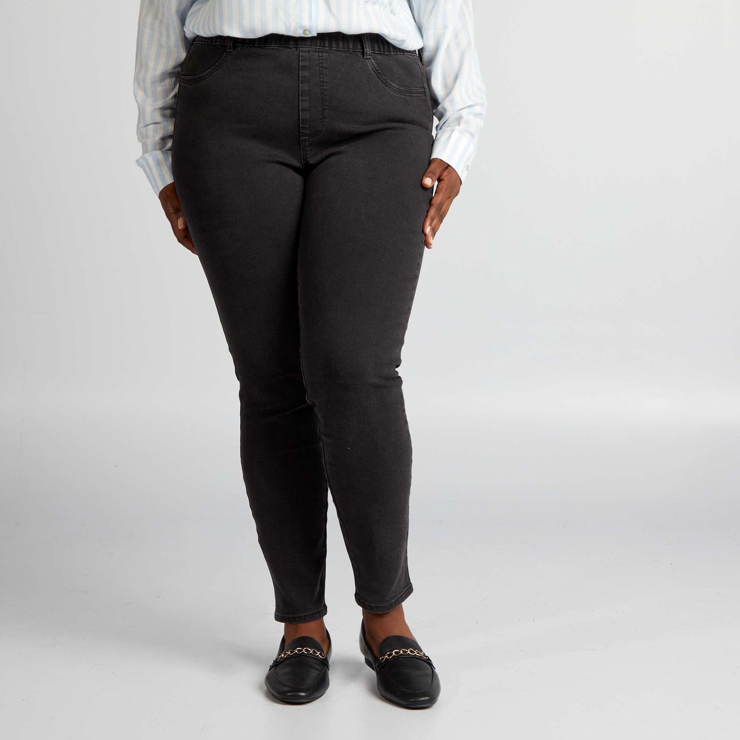 Jegging regular elástico de tiro alto NEGRO