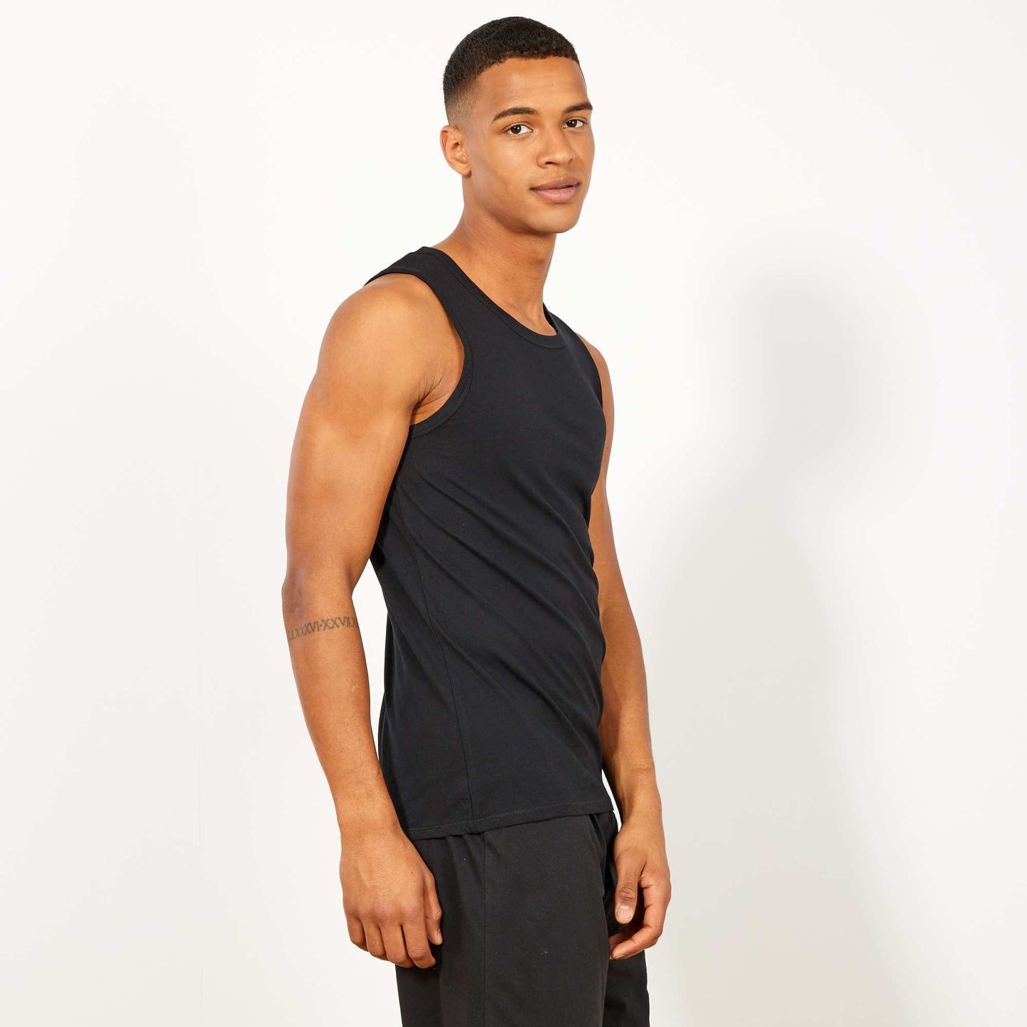 Camiseta de pijama lisa de tirantes Negro