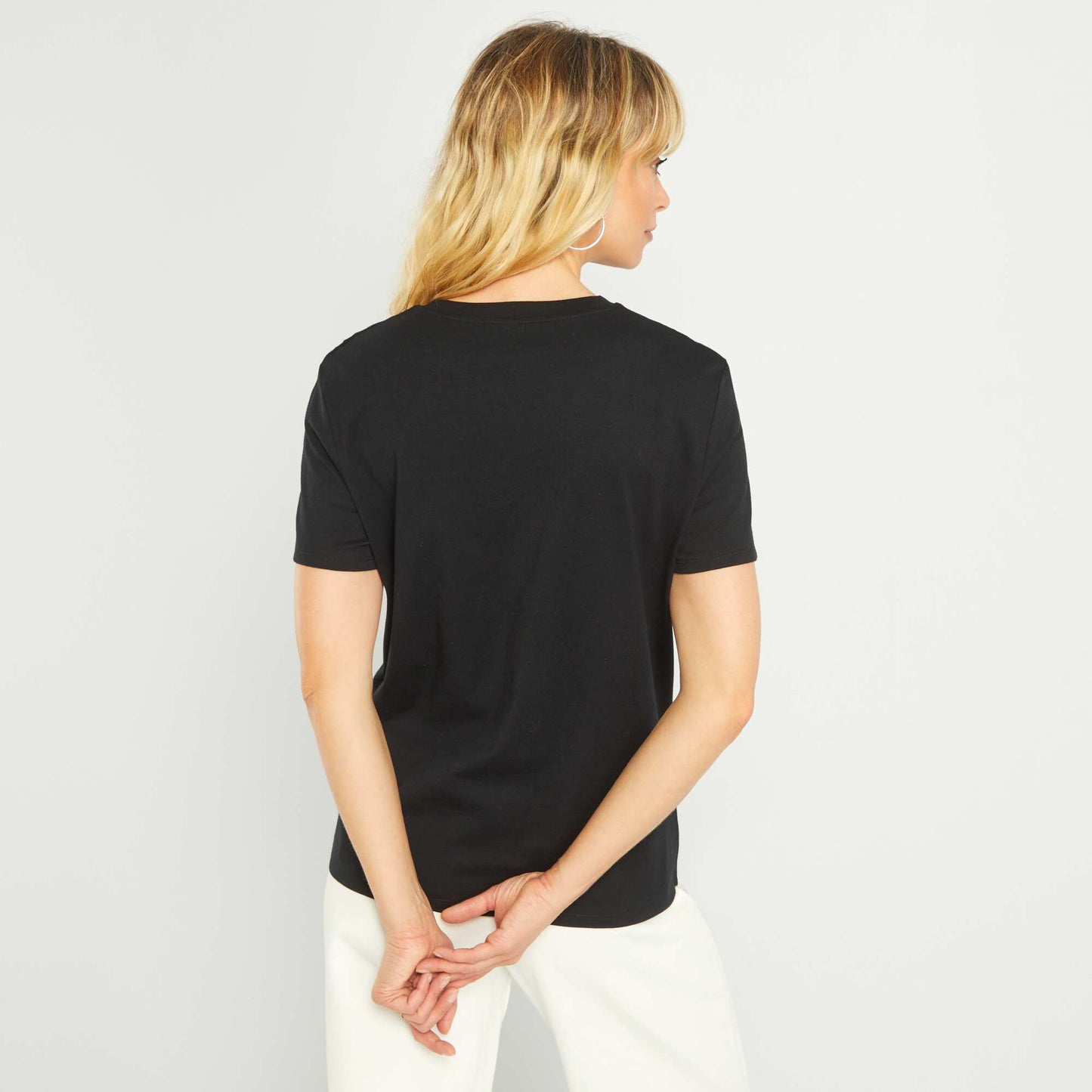 Camiseta lisa de punto negro