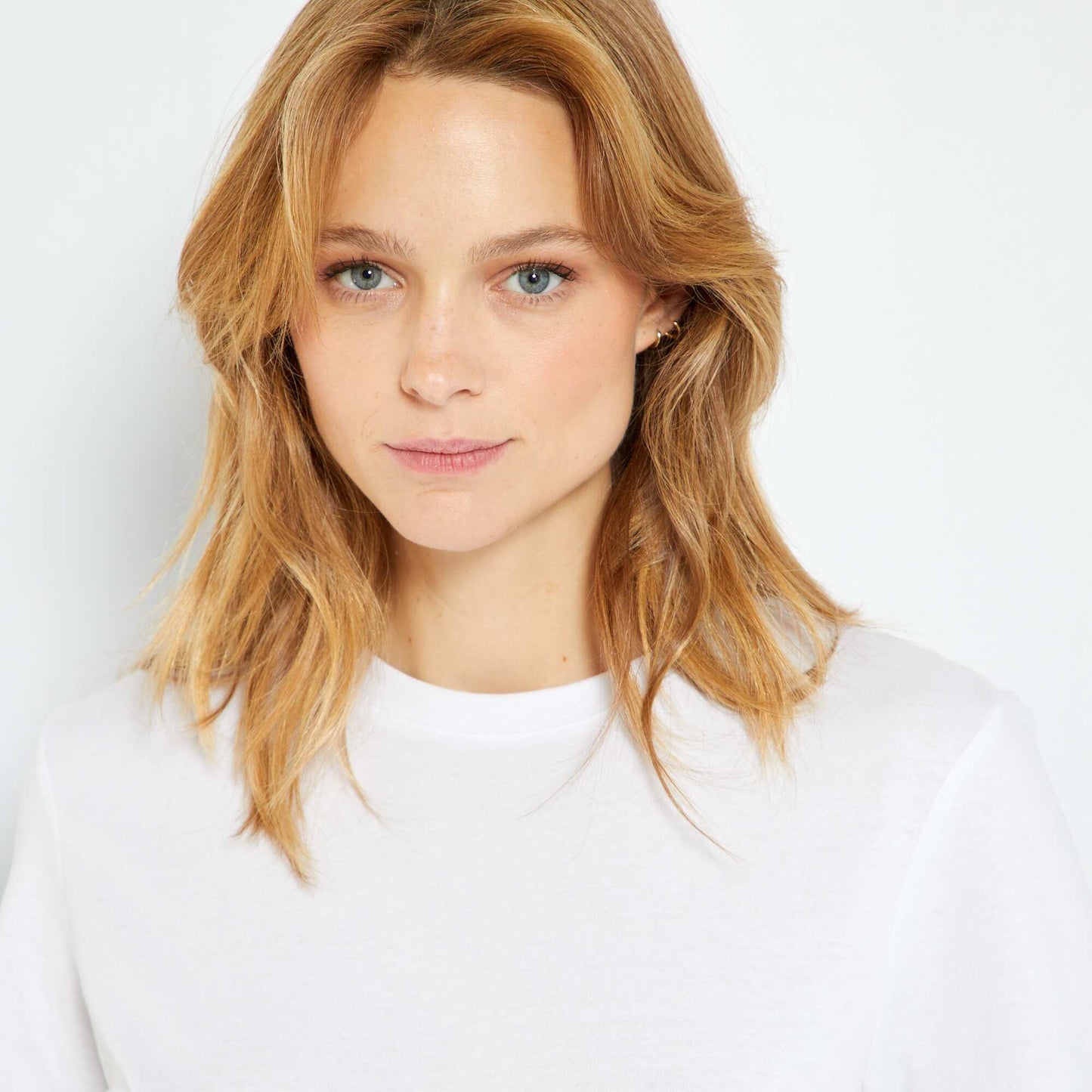 Camiseta lisa de punto blanco