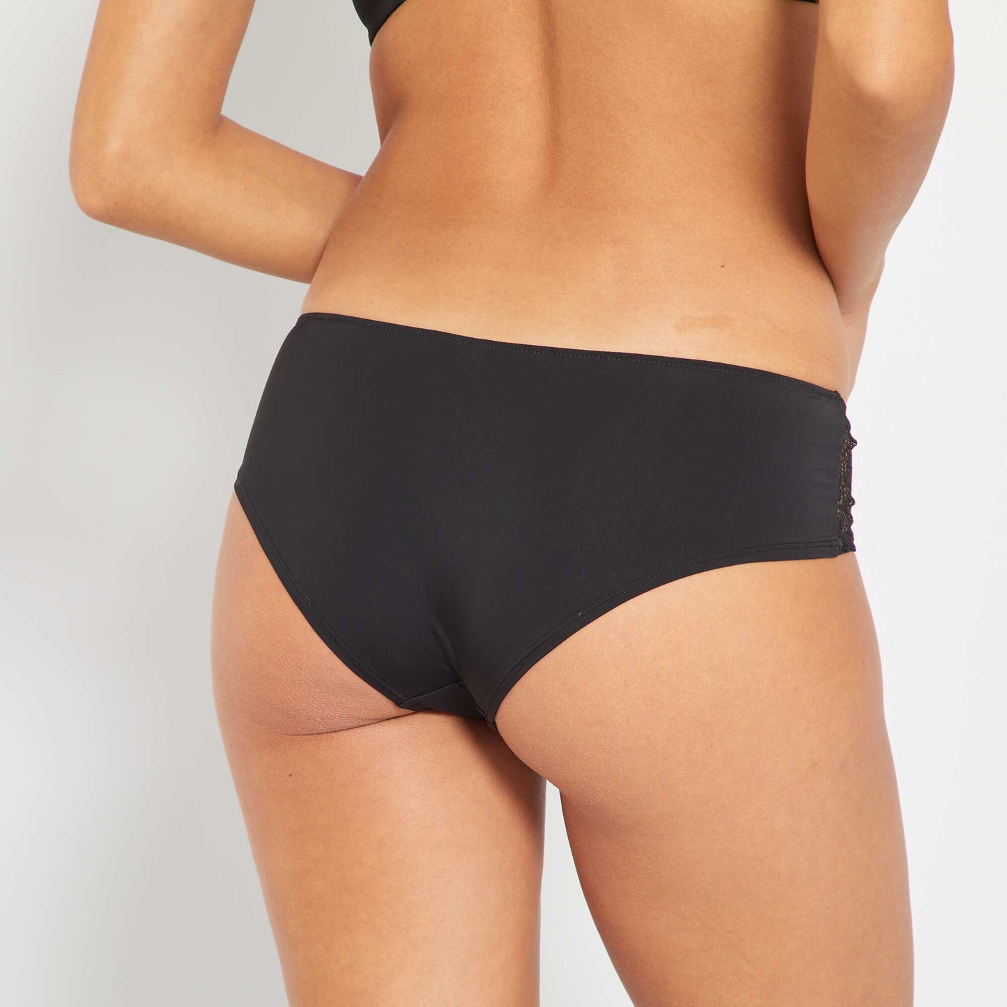 Culotte de microfibra y encaje Negro
