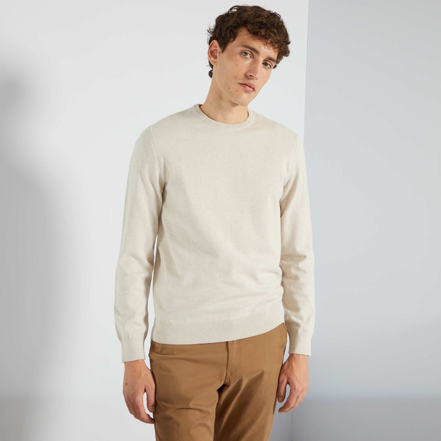 Sweater con cuello redondo BEIGE CLARO
