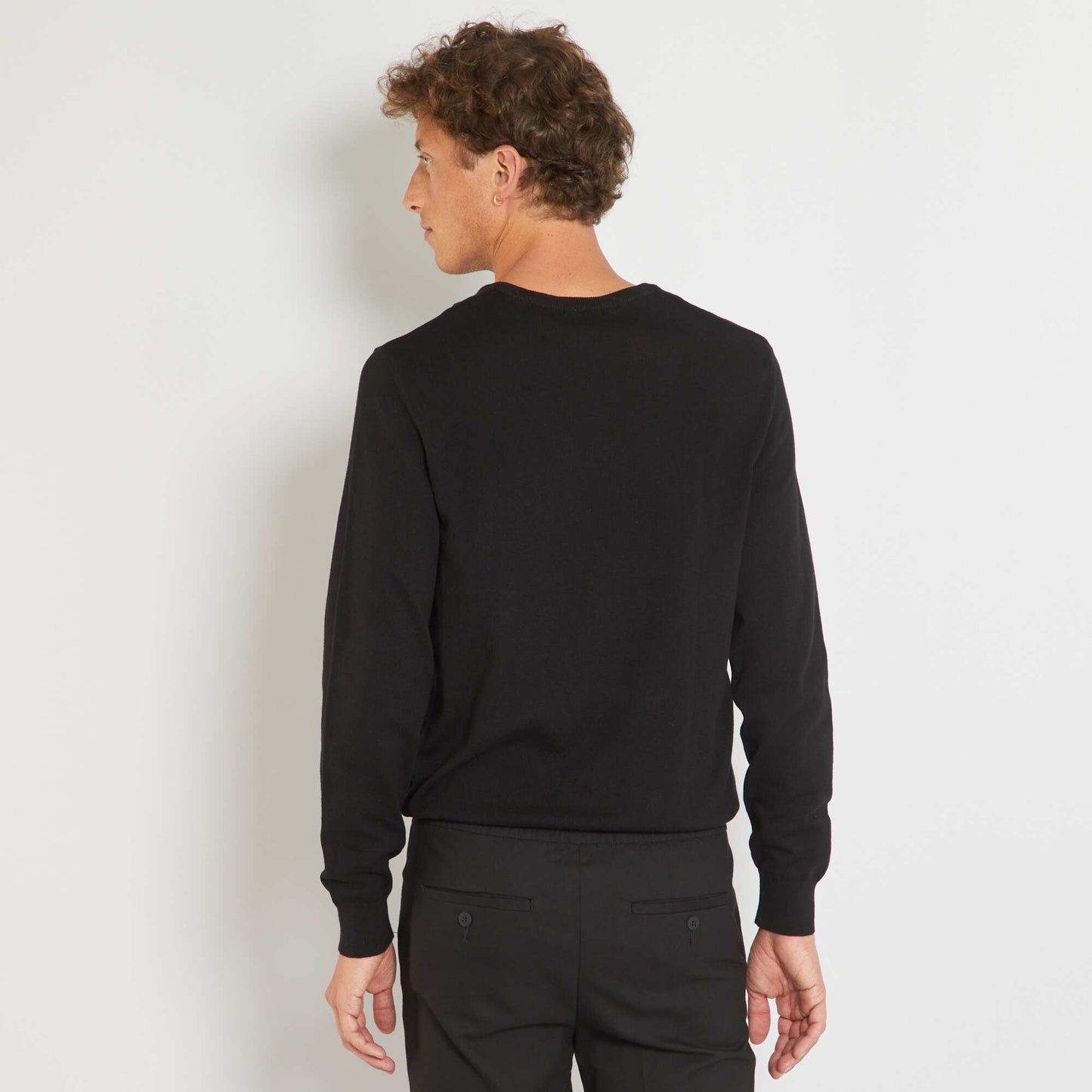 Sweater b sico de punto liso negro