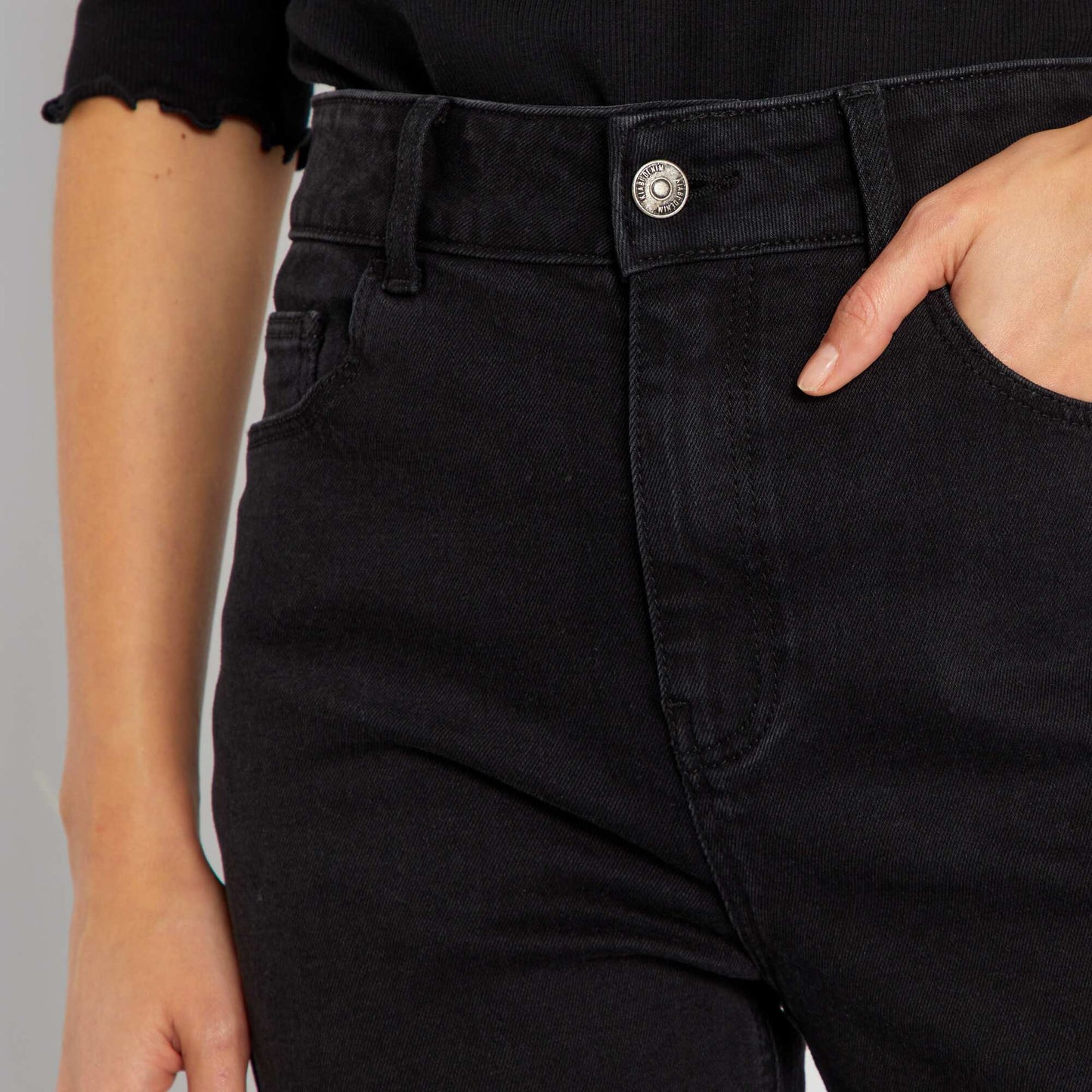 Jean flare - L30 NEGRO