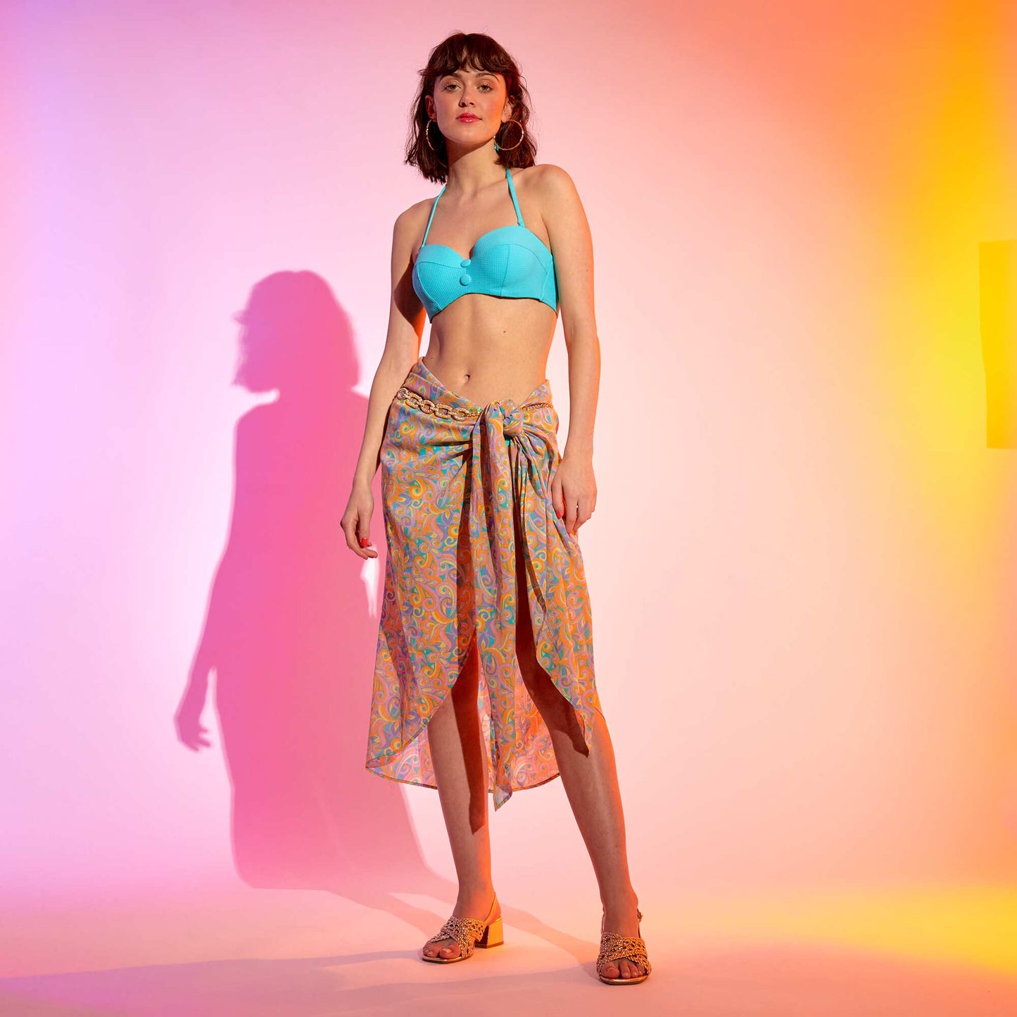 Sujetador de bikini con aros azul curasao