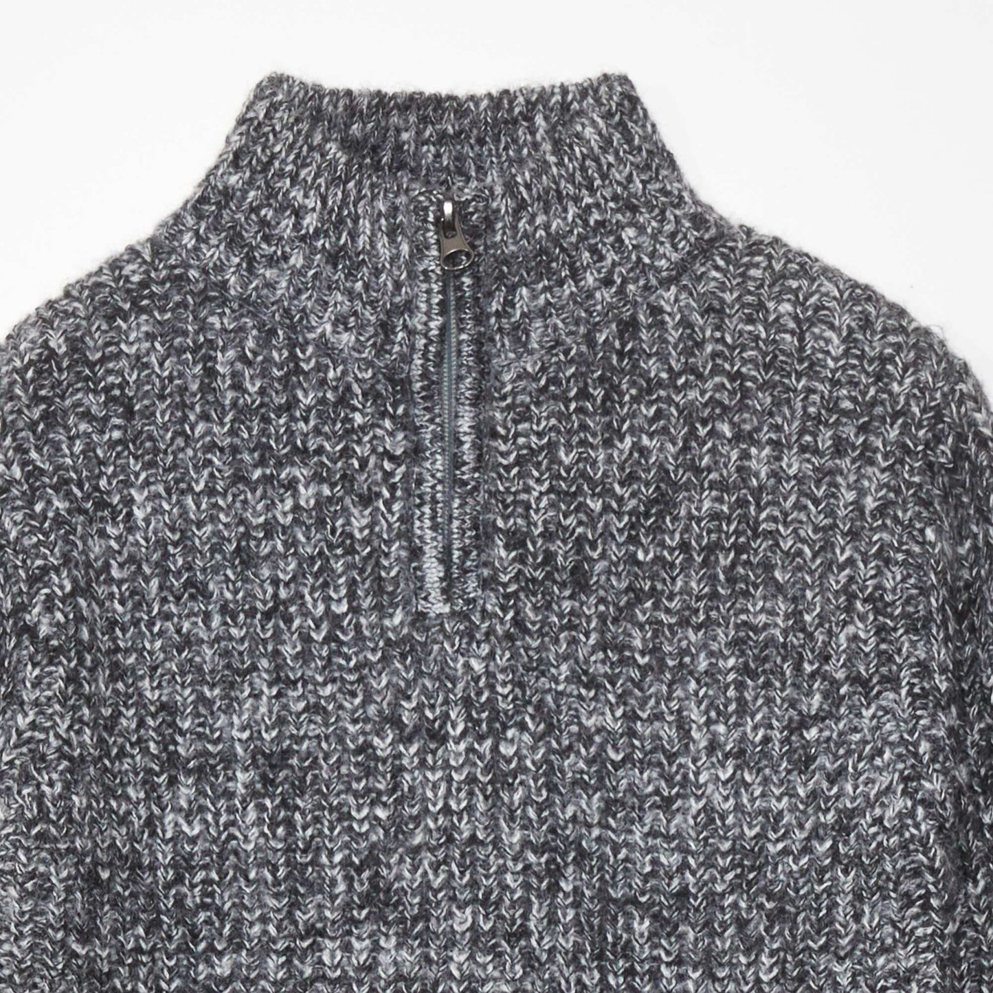 Sweater de punto con cremallera en el cuello GRIS