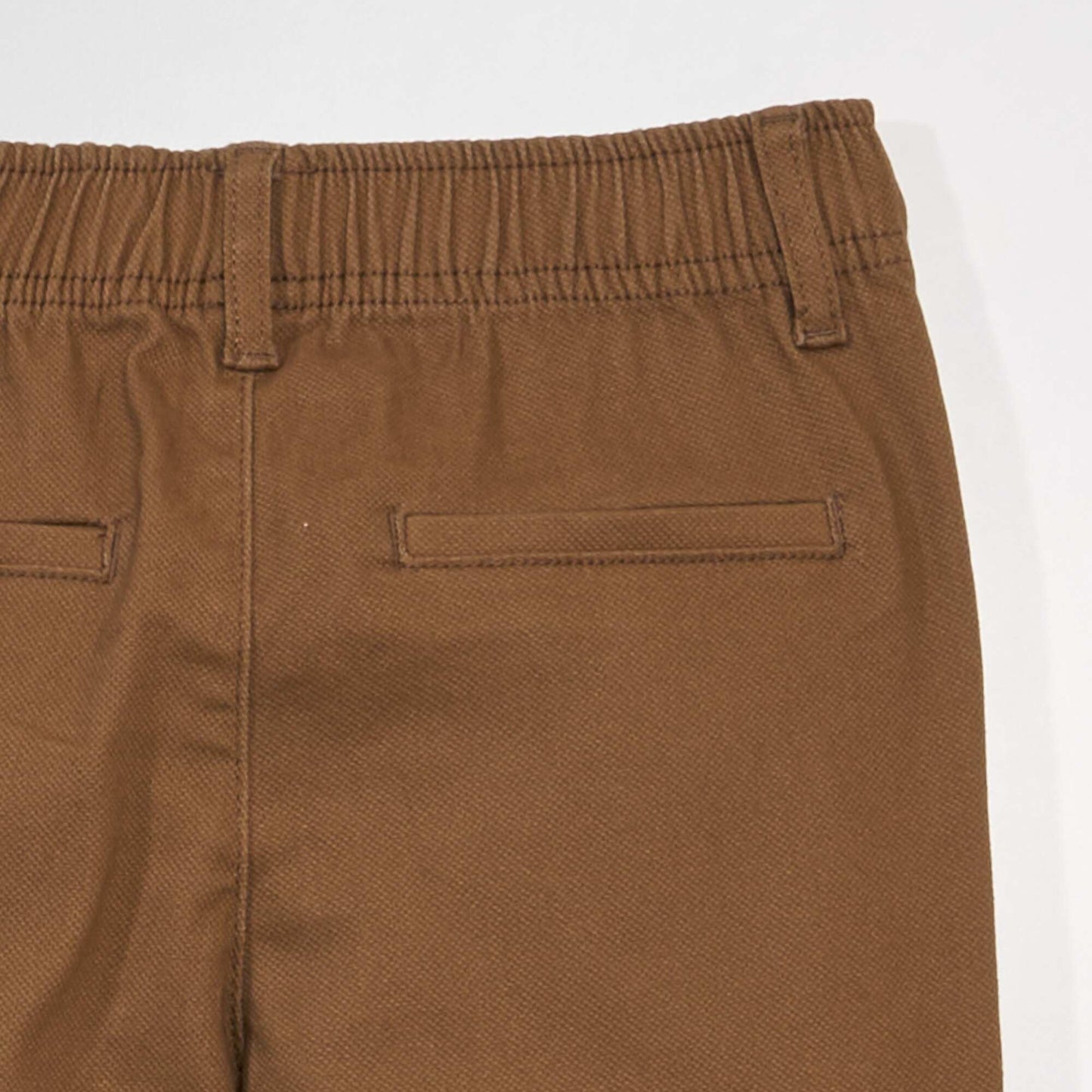 Pantalón chino de tejido elástico BEIGE