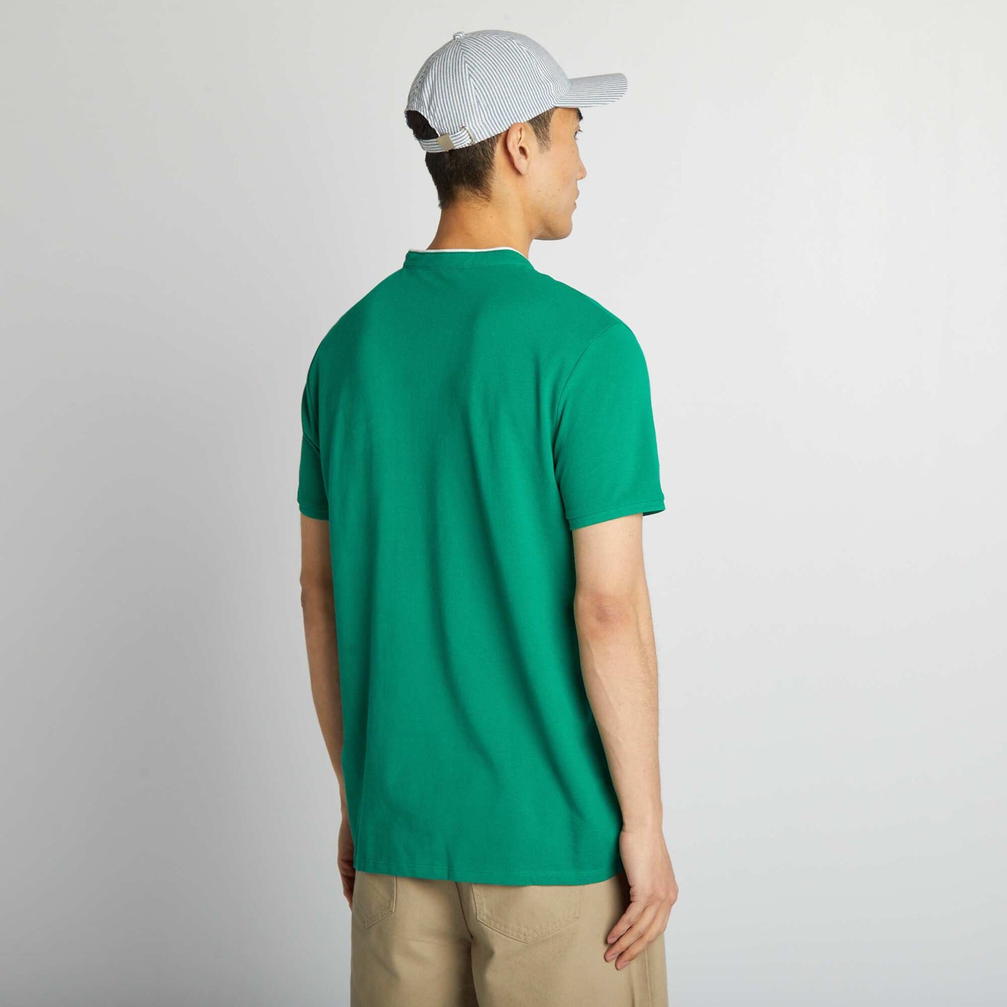 Remera de piqué algodón con cuello mao VERDE