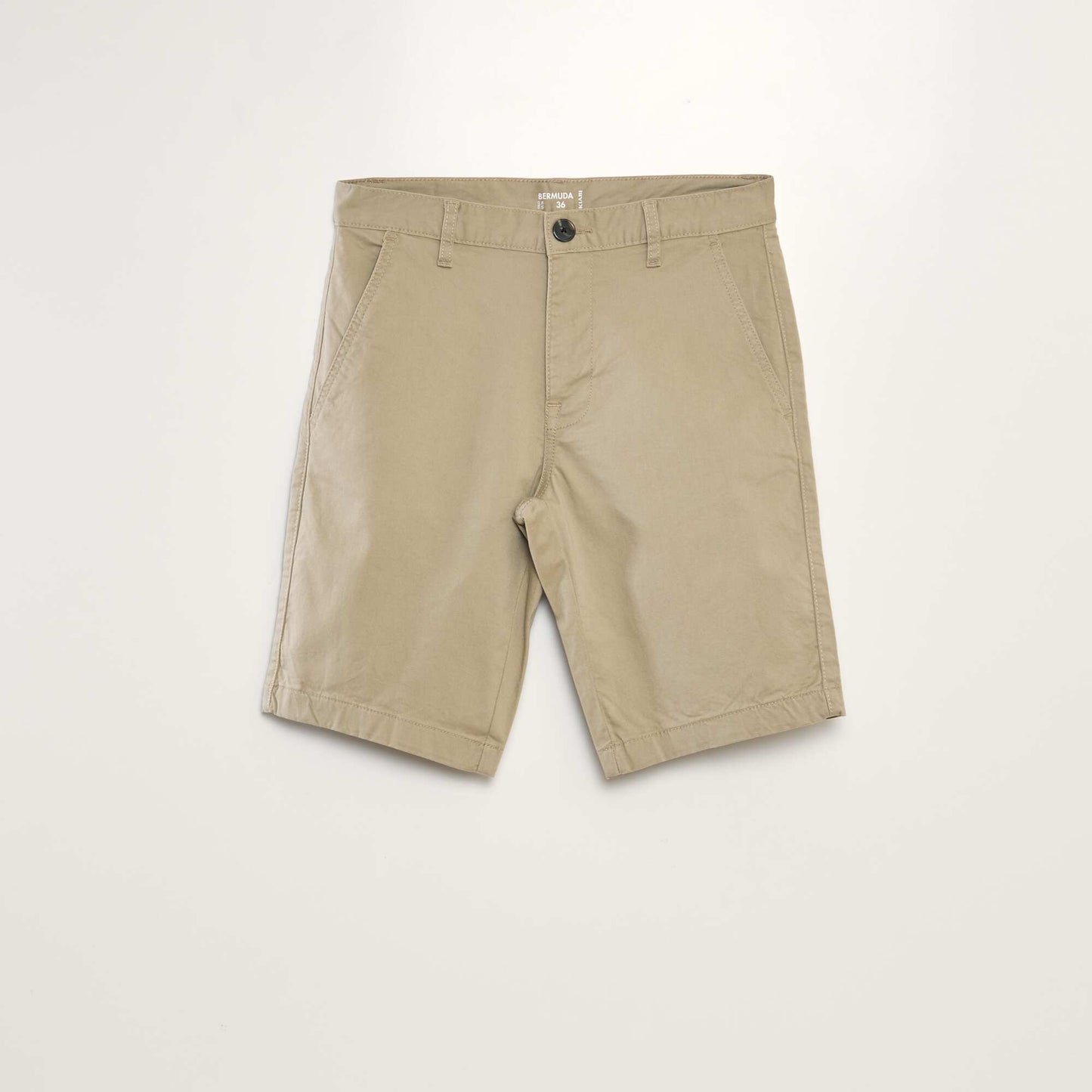 Bermudas lisas tipo chino BEIGE