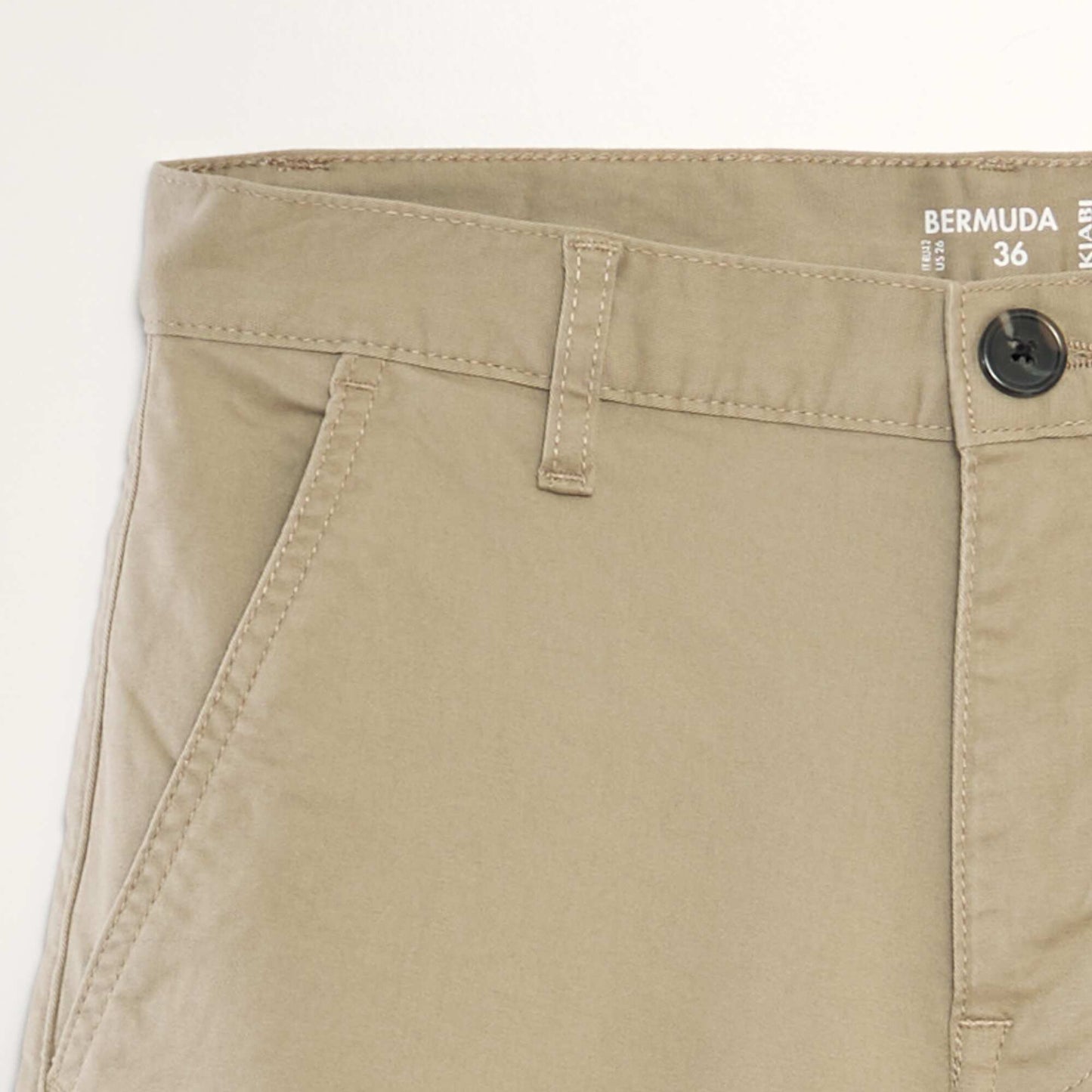 Bermudas lisas tipo chino BEIGE