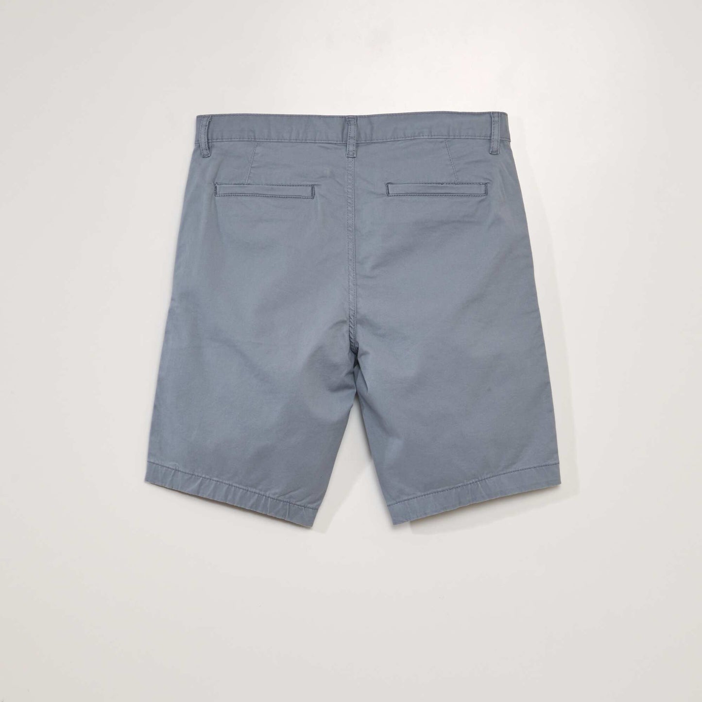 Bermudas lisas tipo chino AZUL