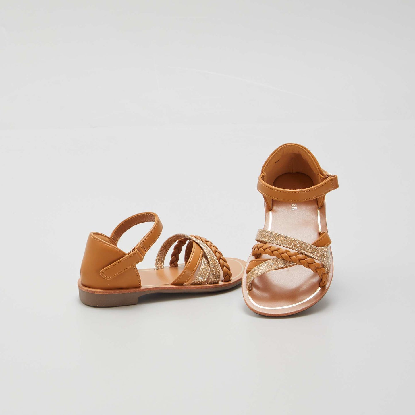 Sandalias con tiras MARRON