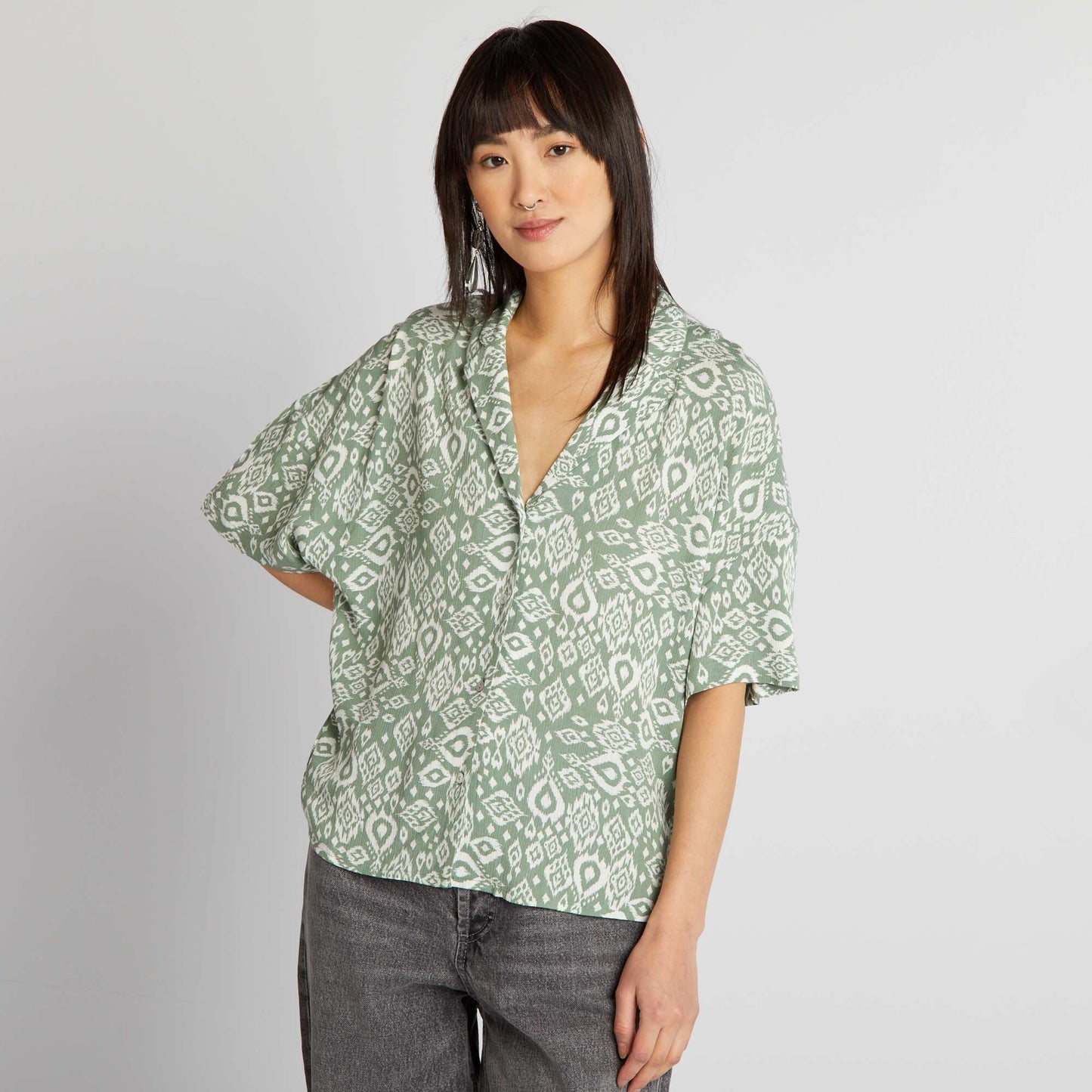 Blusa de manga corta de punto de crepé VERDE