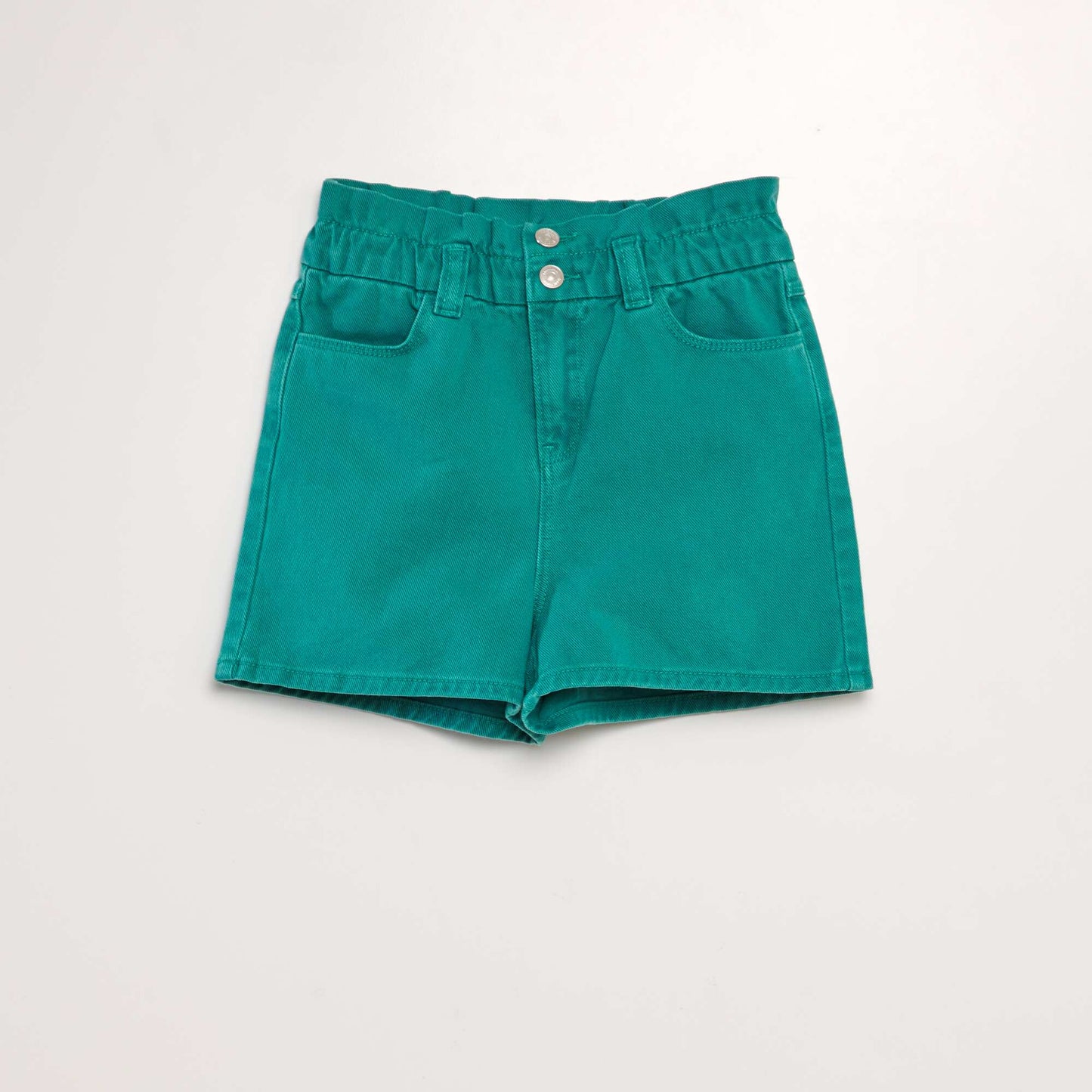 Short jean de color VERDE