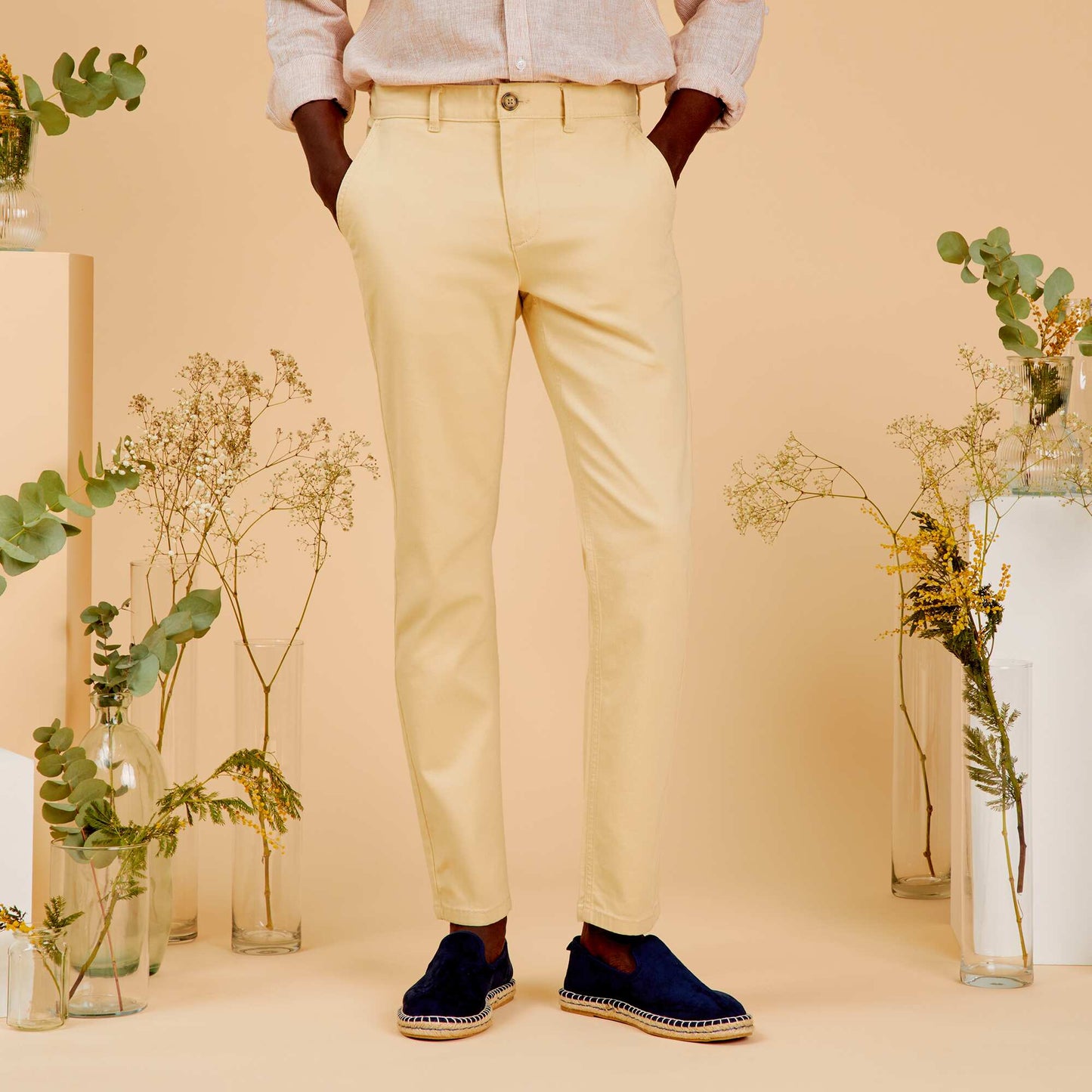 Pantalón chino slim con cáñamo BEIGE