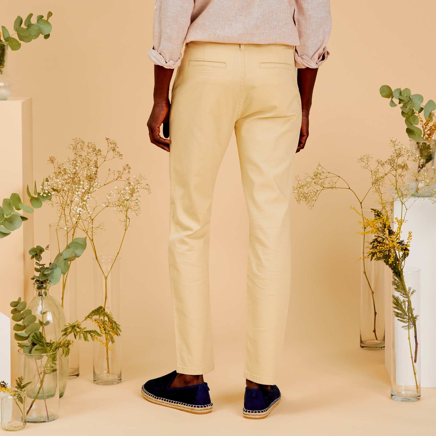 Pantalón chino slim con cáñamo BEIGE