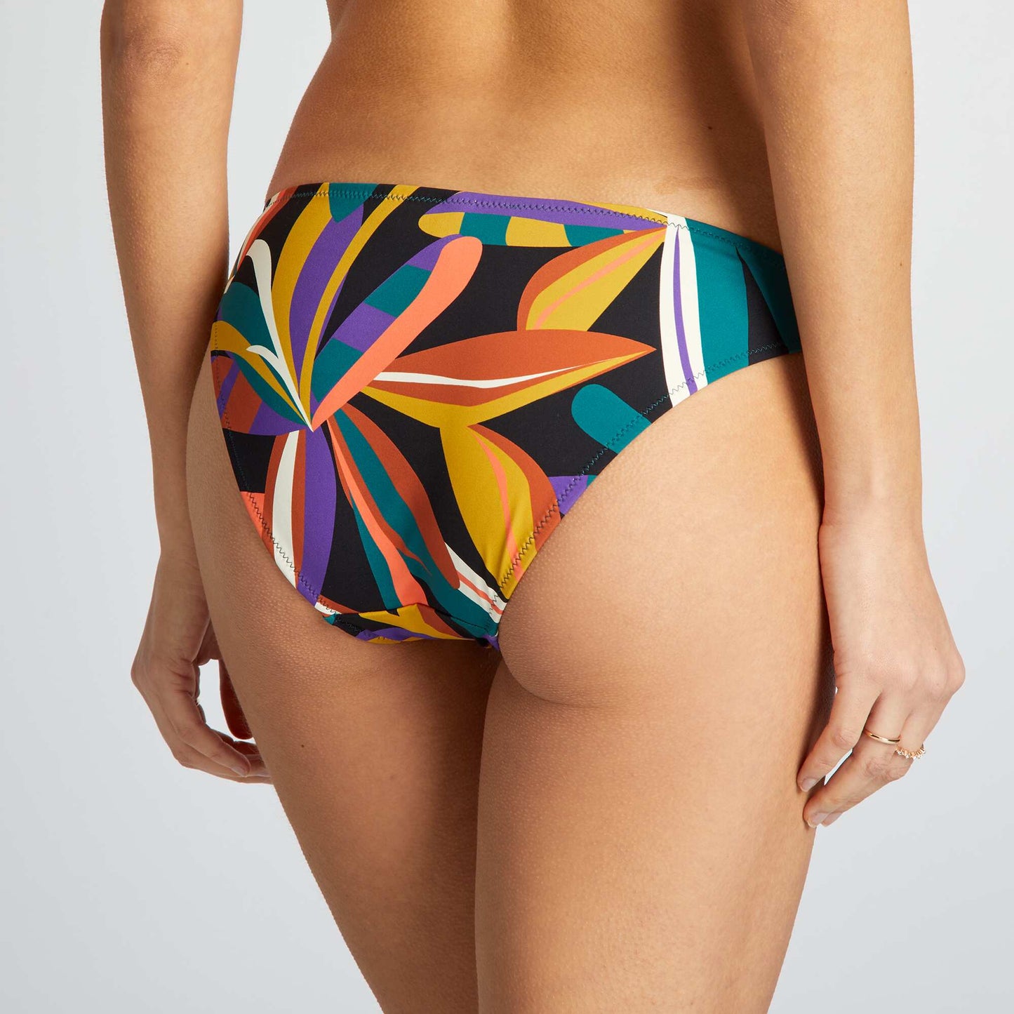 Braguita de bikini estampada colorblock NEGRO