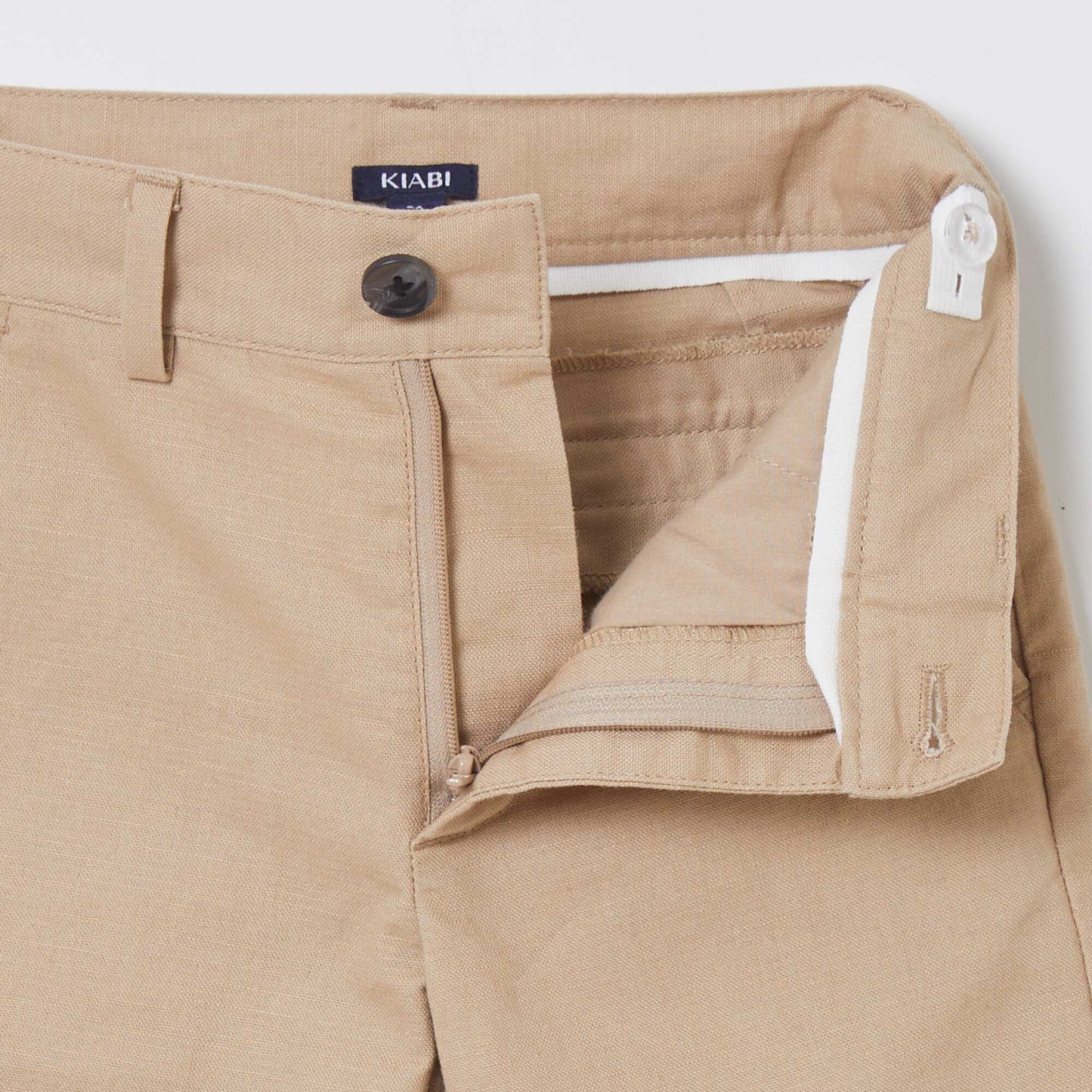 Bermudas tipo chino rectas BEIGE