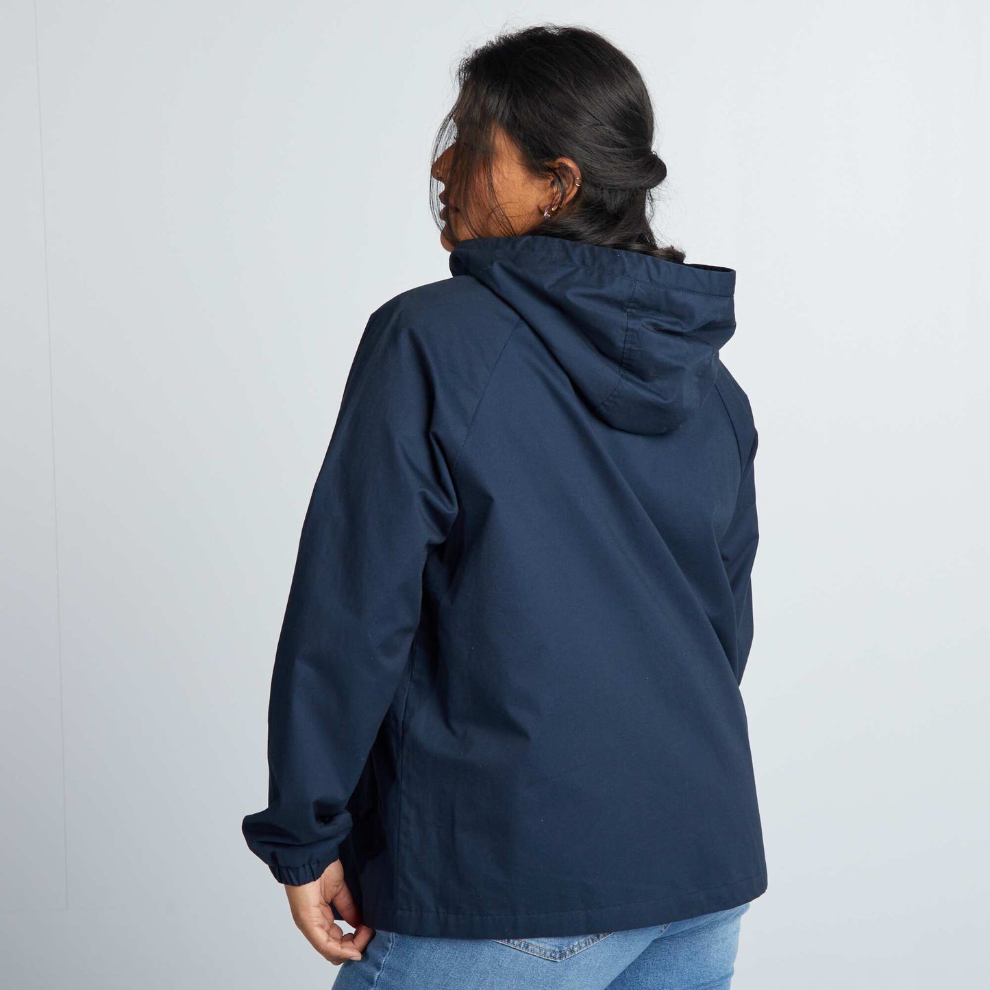 Parka con capucha azul