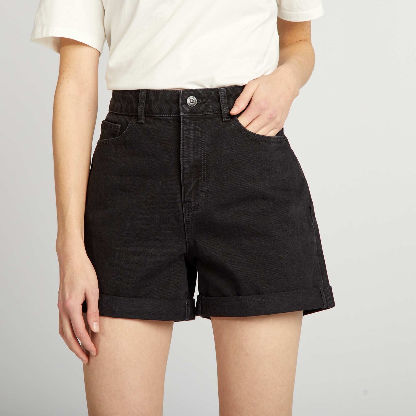 Short jean de tiro alto GRIS