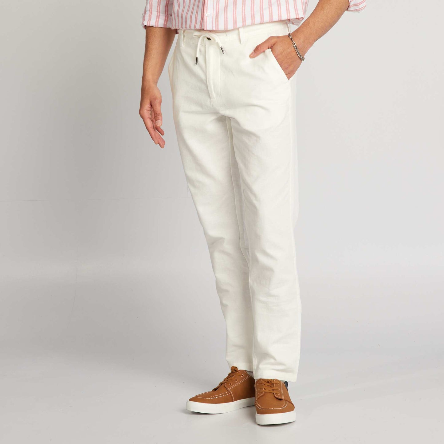 Pantalón chino slim de mezcla de lino BLANCO