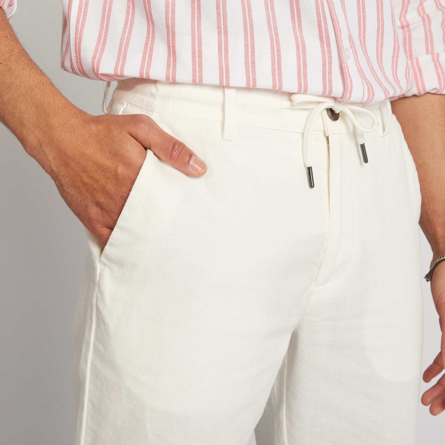 Pantalón chino slim de mezcla de lino BLANCO