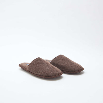 Zapatillas mules MARRON