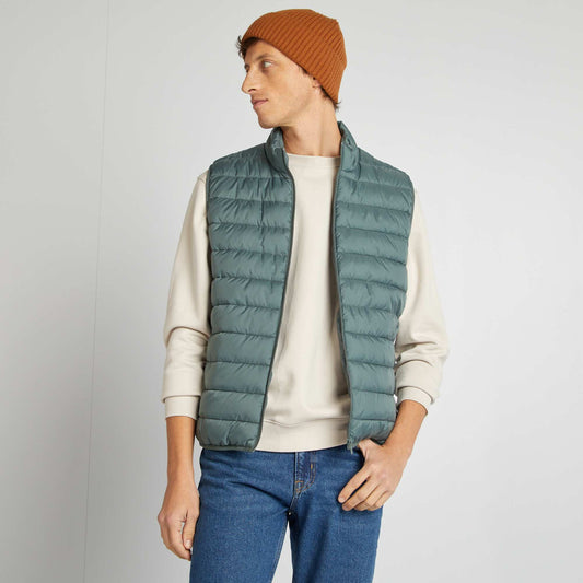 Anorak sin mangas con cuello alto VERDE
