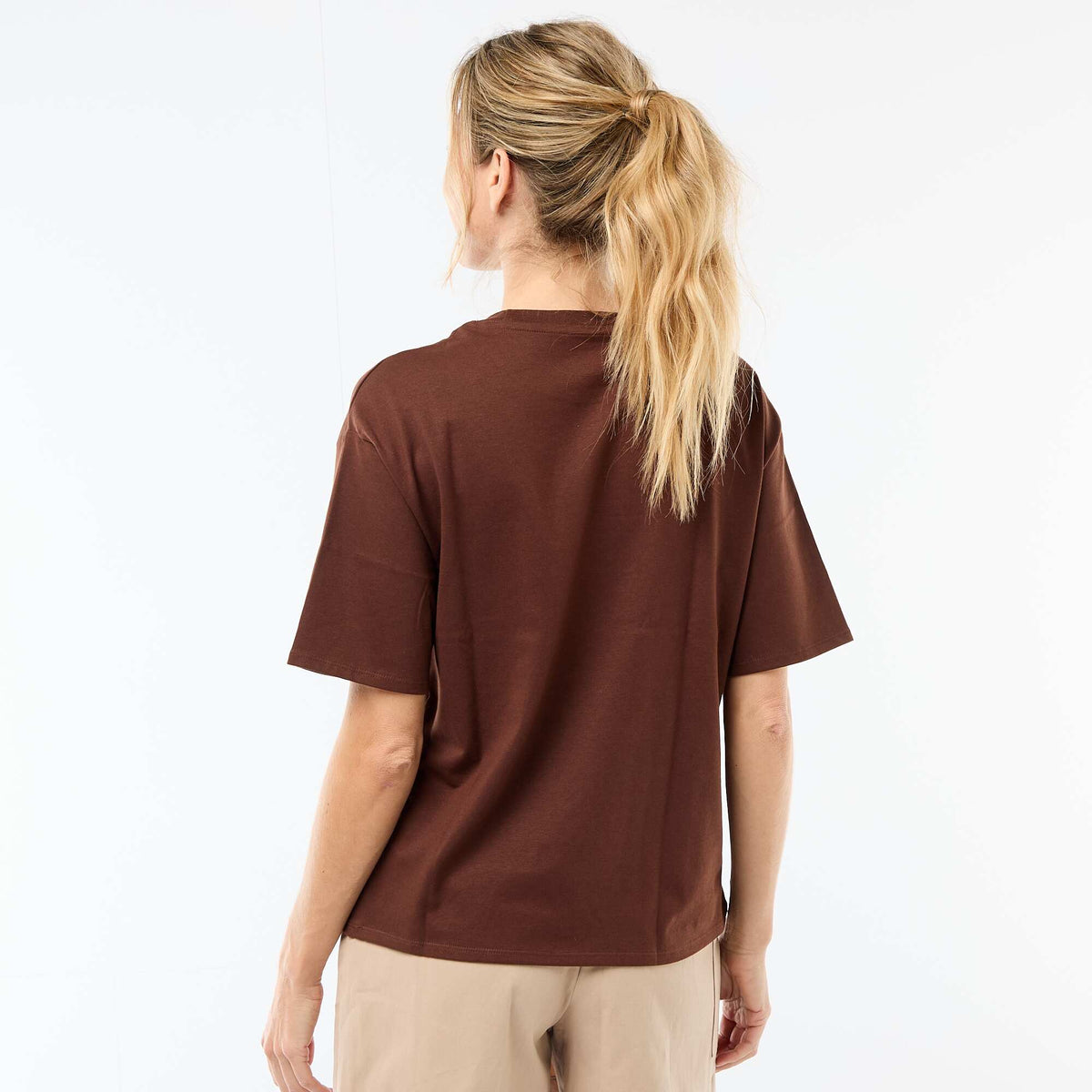 Camiseta oversize de cuello redondo MARRON