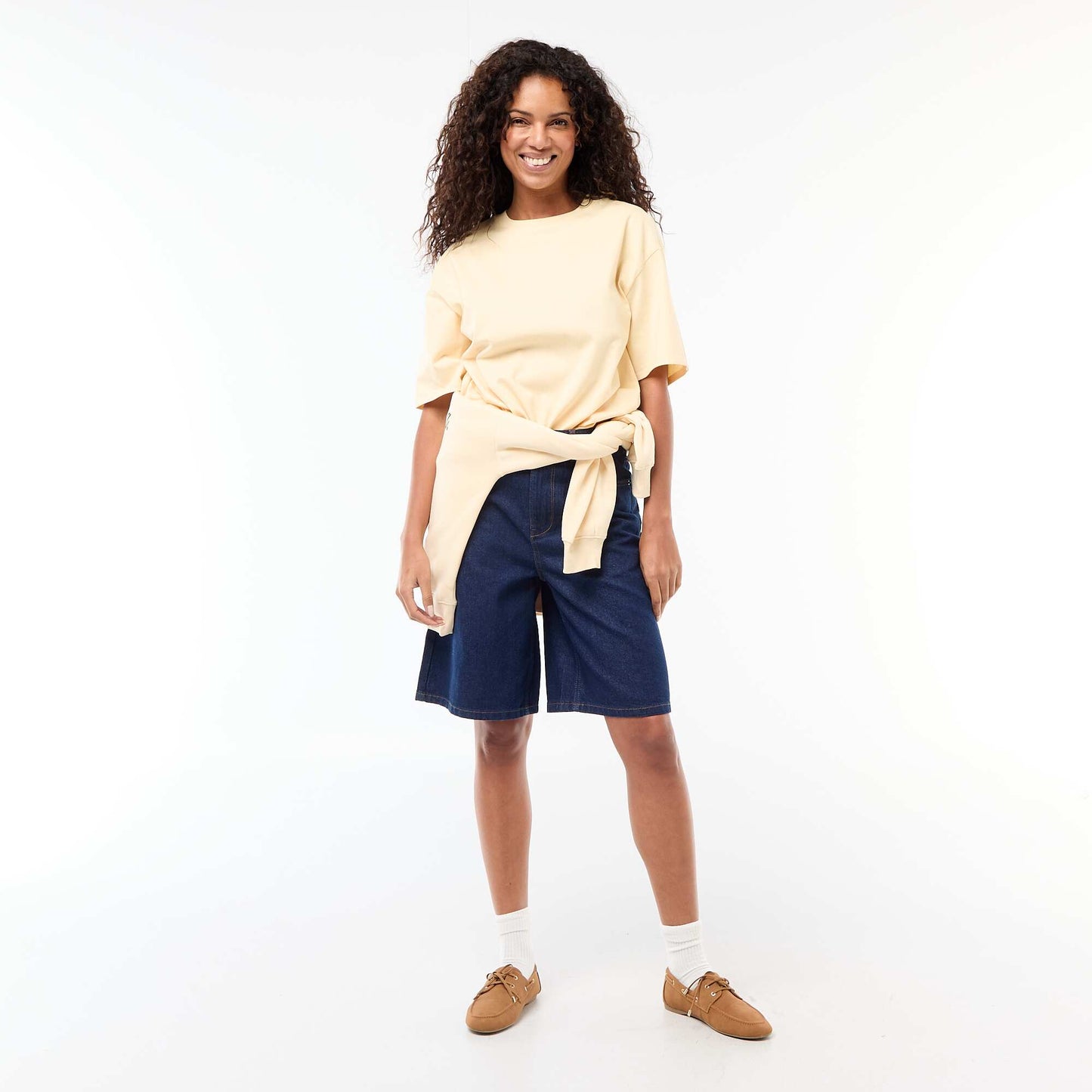 Camiseta oversize de cuello redondo AMARILLO