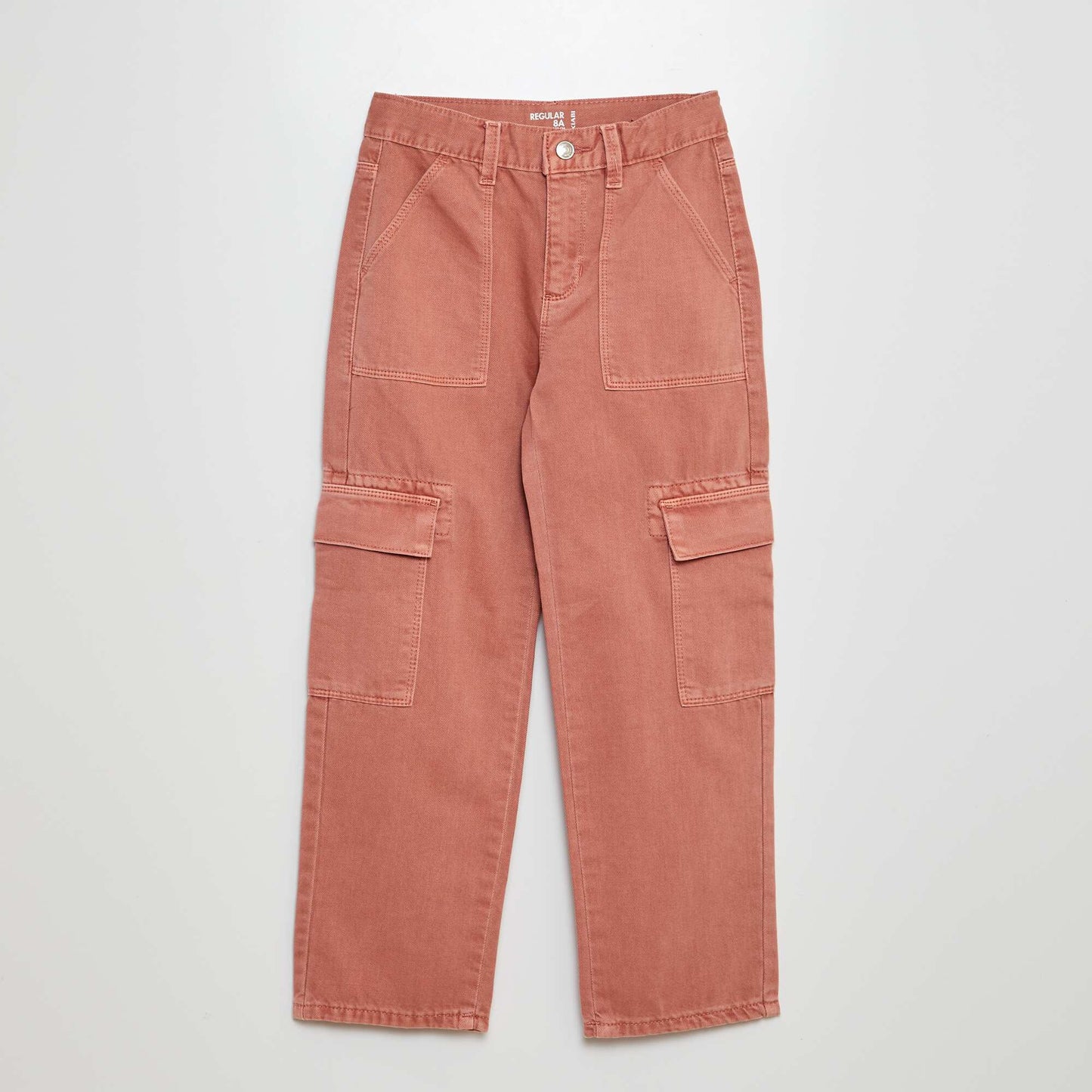 Pantalón jean con múltiples bolsillos ROSA