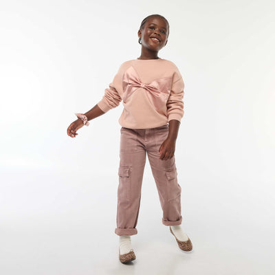 Pantalón jean con múltiples bolsillos PURPURA