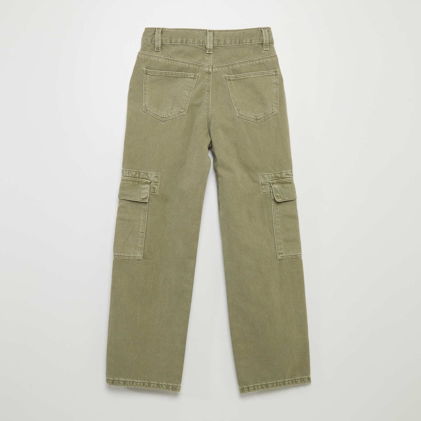 Pantalón jean con múltiples bolsillos VERDE