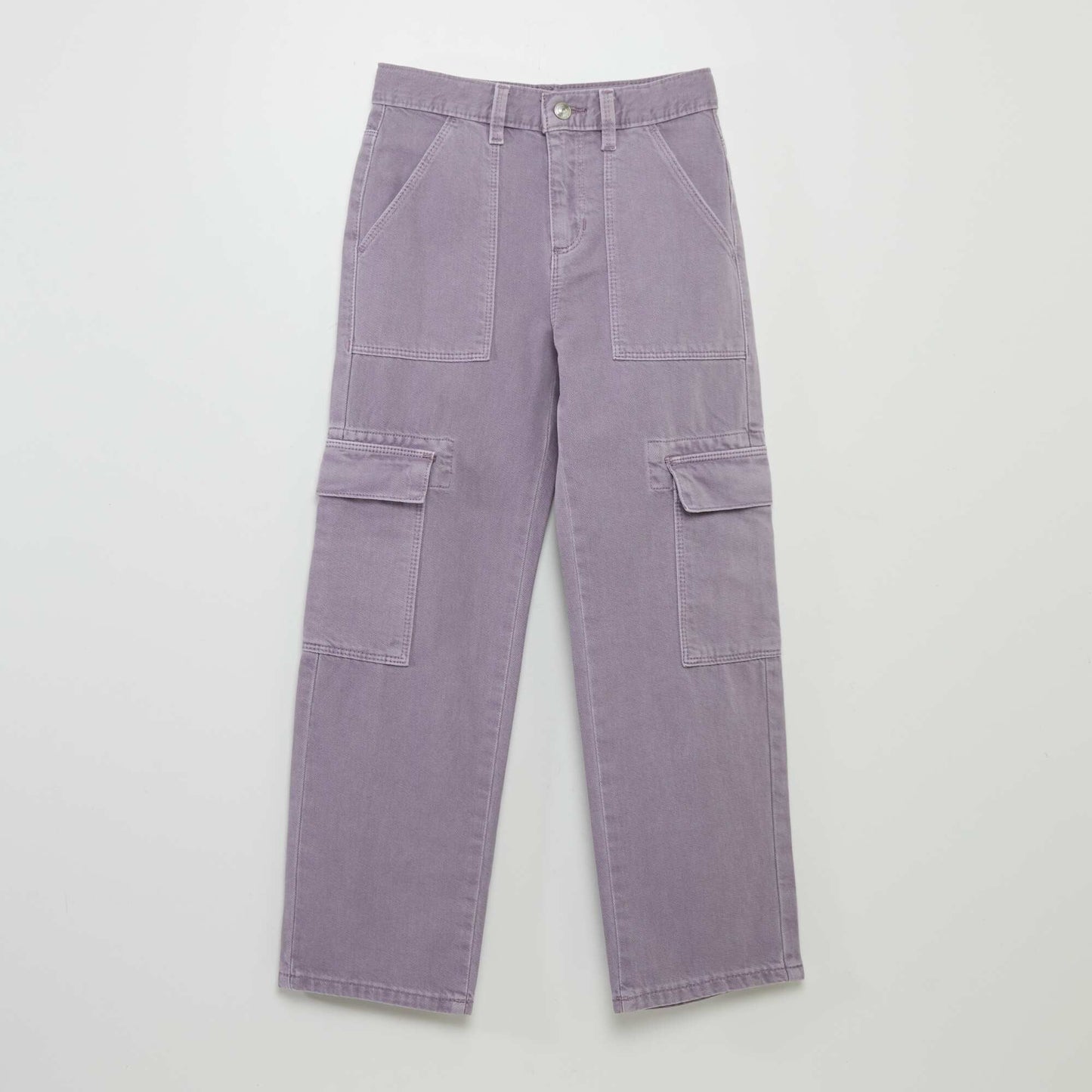 Pantalón jean con múltiples bolsillos PURPURA